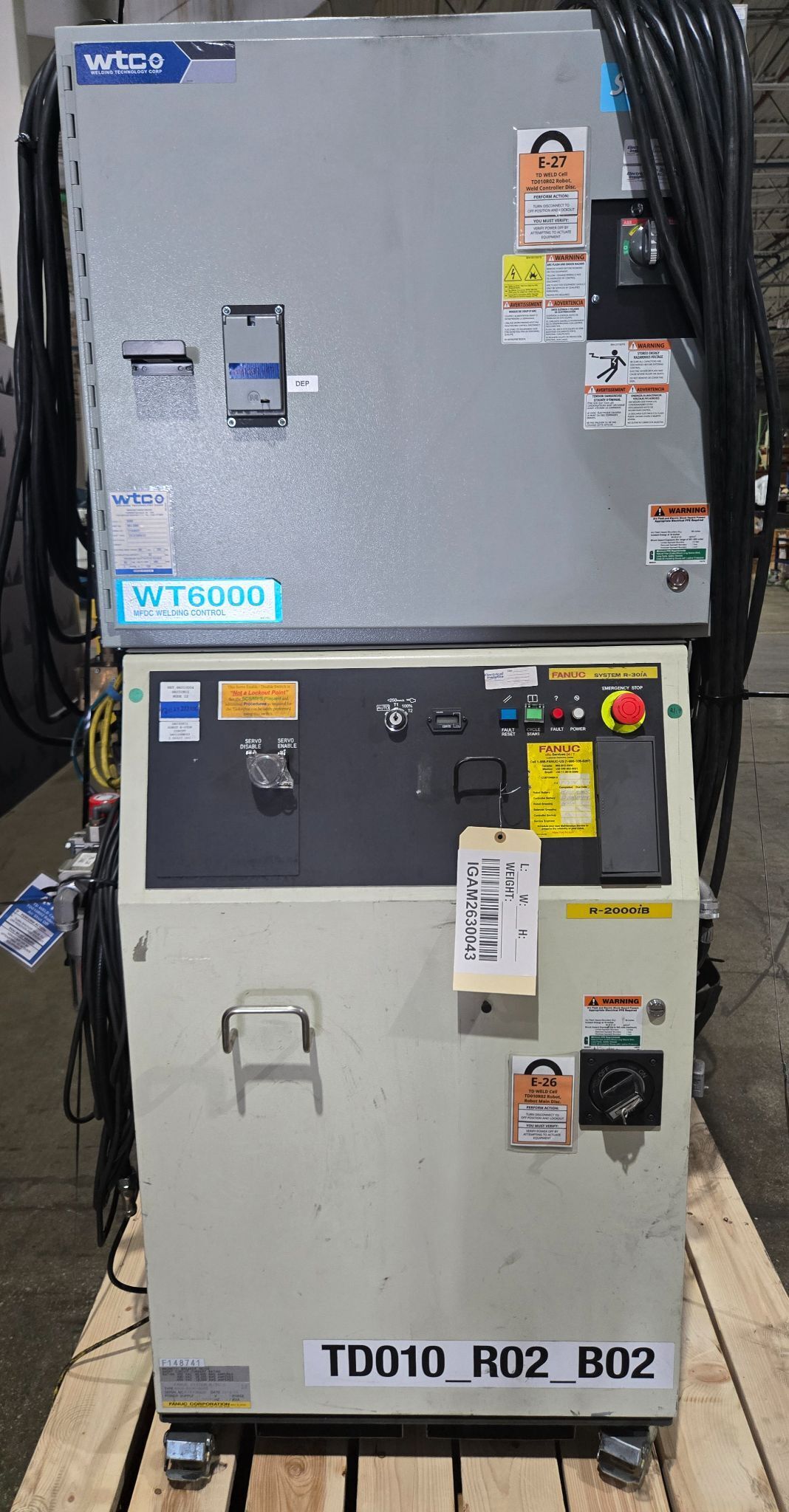 FANUC R-2000iB/210F Complete With R-30iA Controller & WT6000 Inverter USED 12