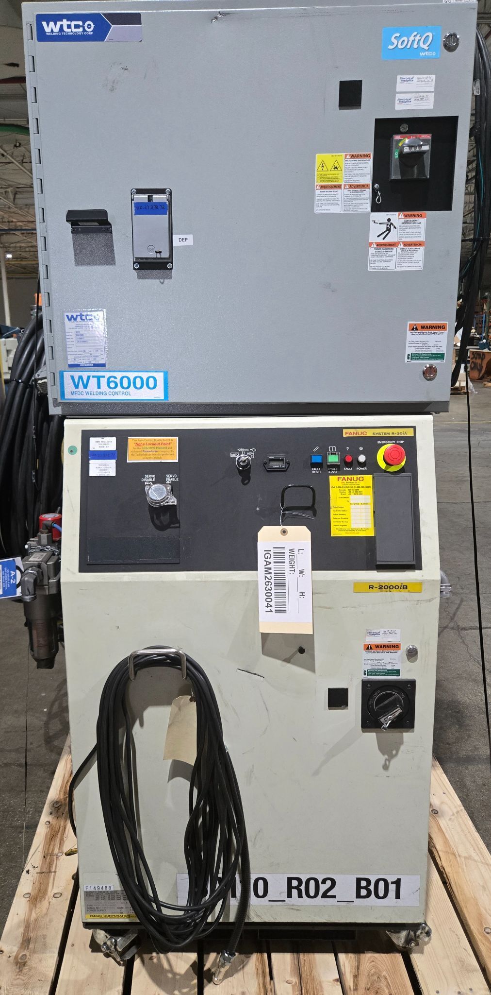 FANUC R-2000iB/210F Complete with R-30iA Controller & WT6000 Inverter USED 11