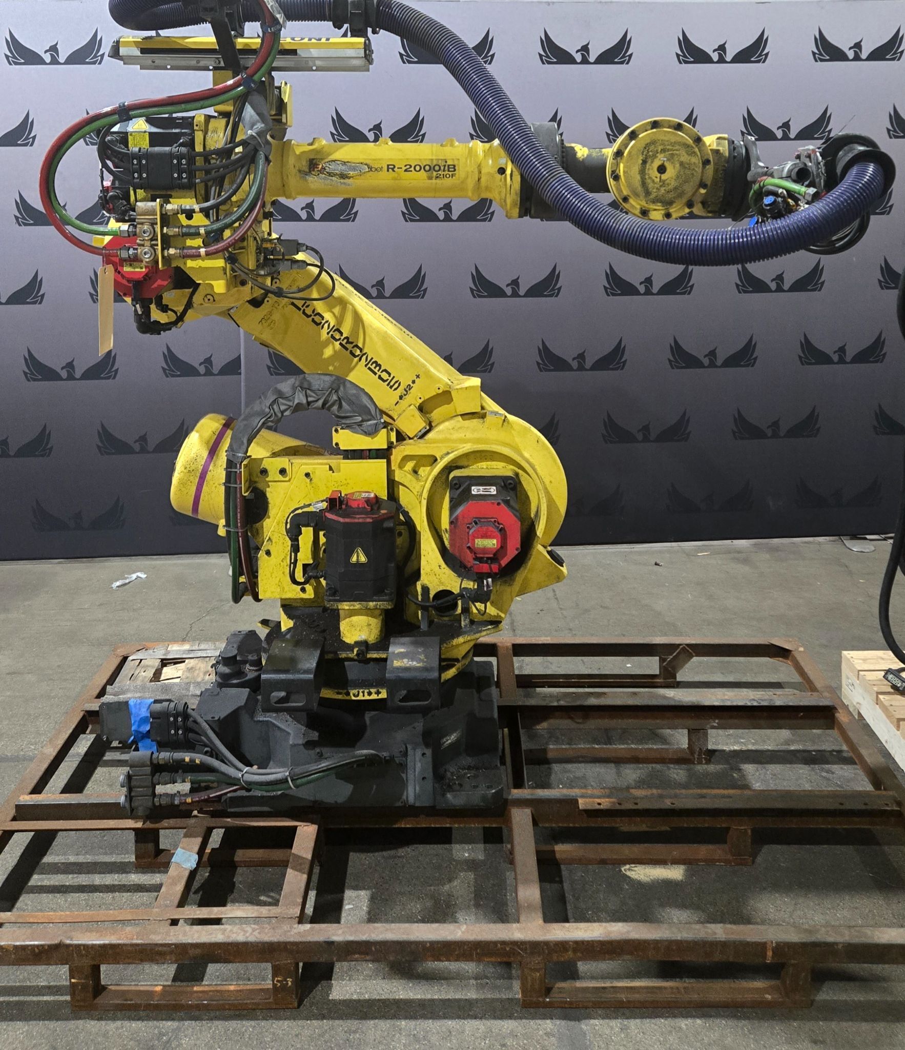 Fanuc R-2000iB/210F Complete with R-30iB Controller & WTC MFDC Inverter USED 1
