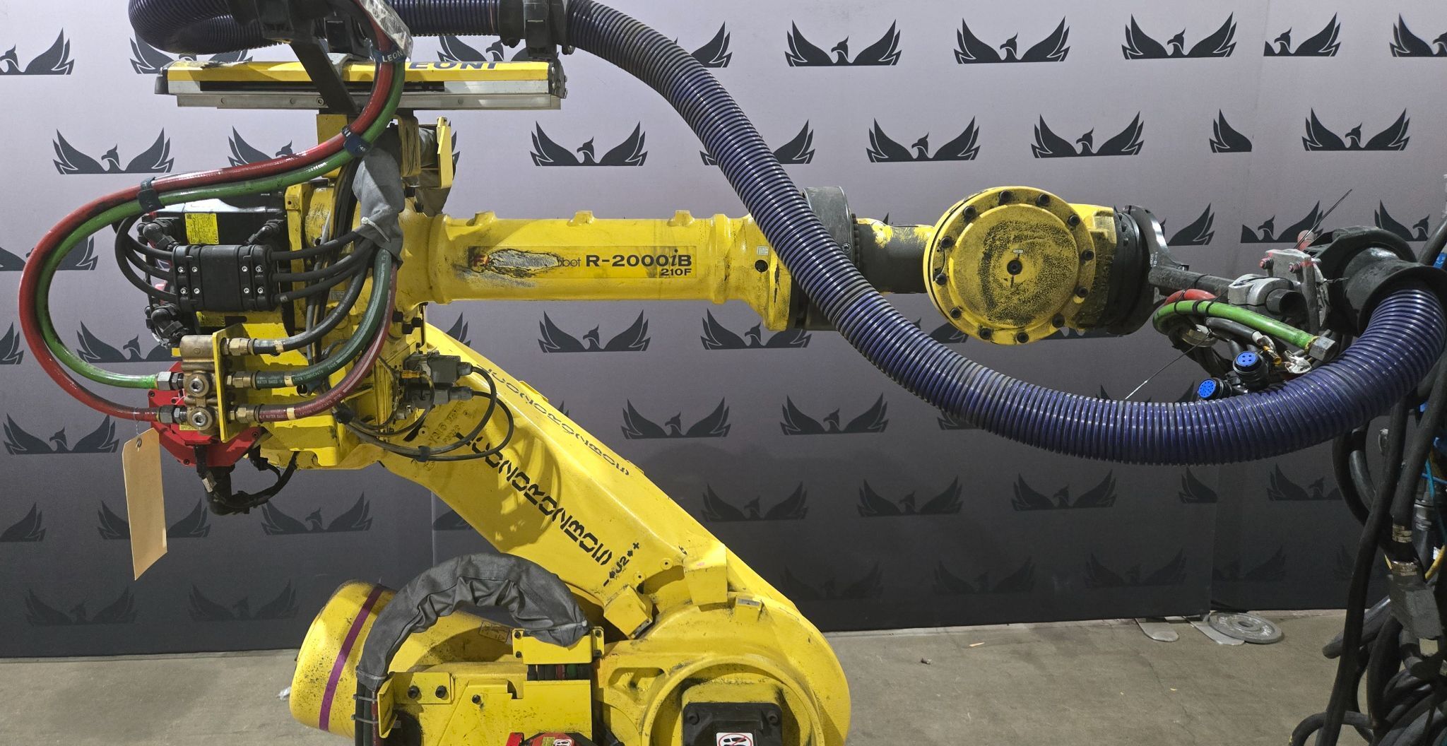 Fanuc R-2000iB/210F Complete with R-30iB Controller & WTC MFDC Inverter USED 3