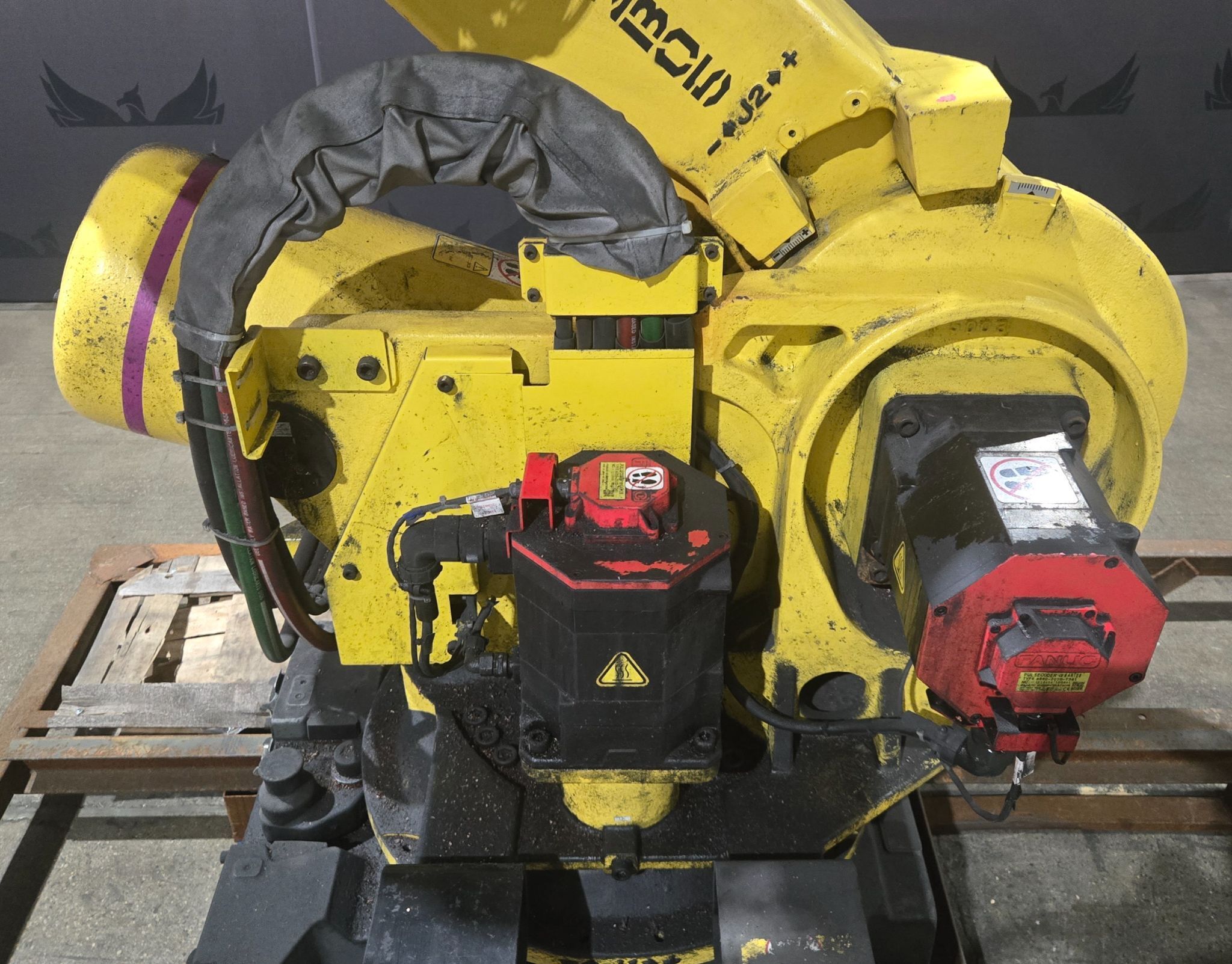 Fanuc R-2000iB/210F Complete with R-30iB Controller & WTC MFDC Inverter USED 4