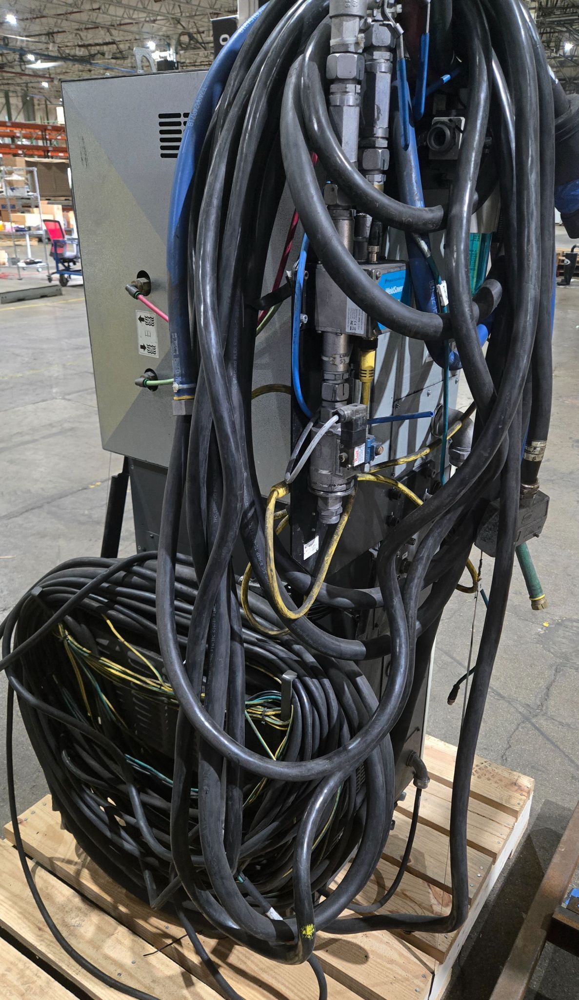 Fanuc R-2000iB/210F Complete with R-30iB Controller & WTC MFDC Inverter USED 10