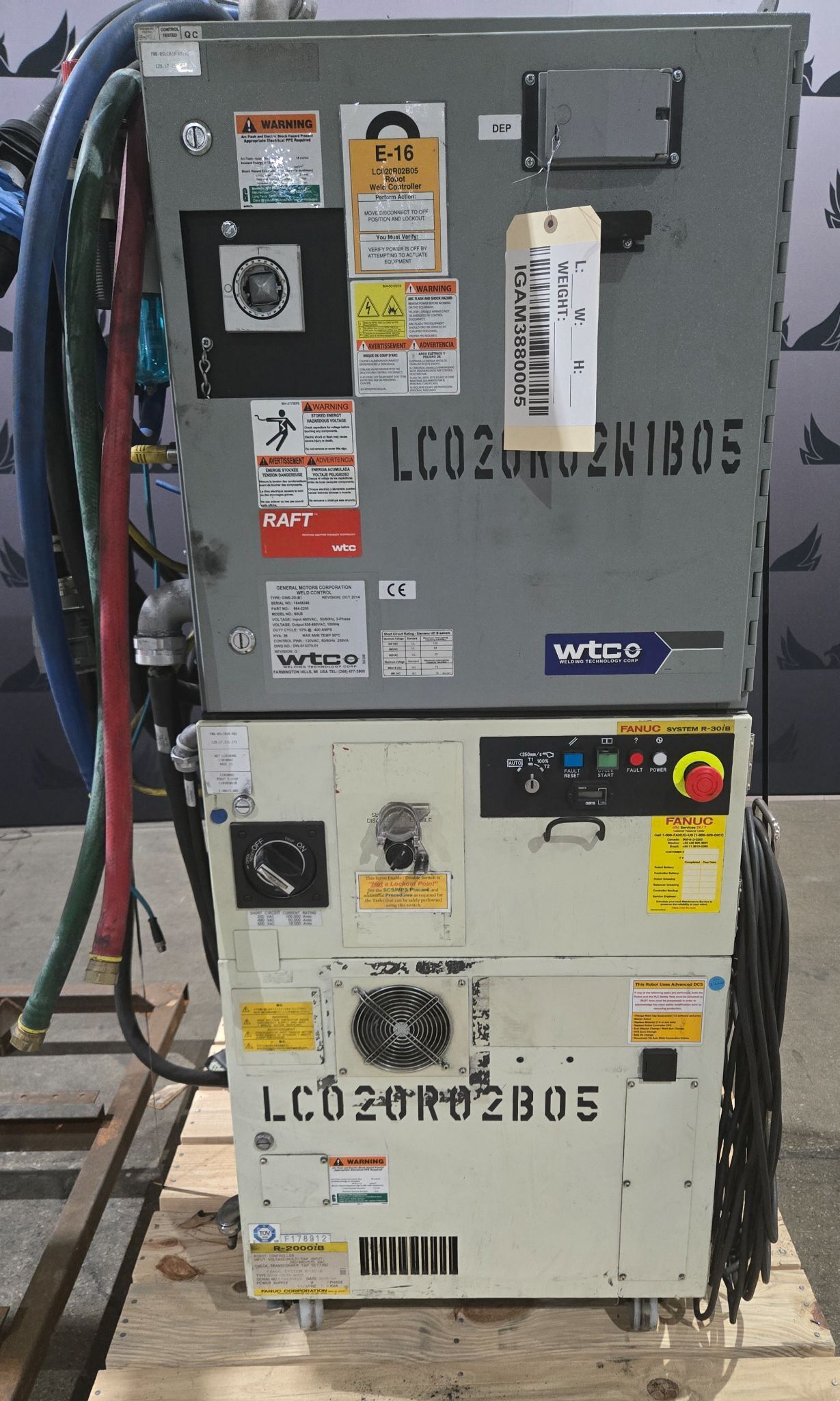 Fanuc R-2000iB/210F Complete with R-30iB Controller & WTC MFDC Inverter USED 11