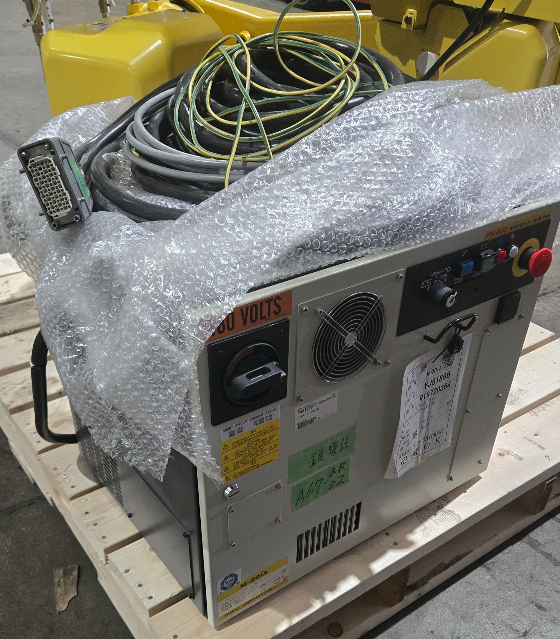 FANUC M‑20iA/35M with R‑30iB Plus Controller USED 9