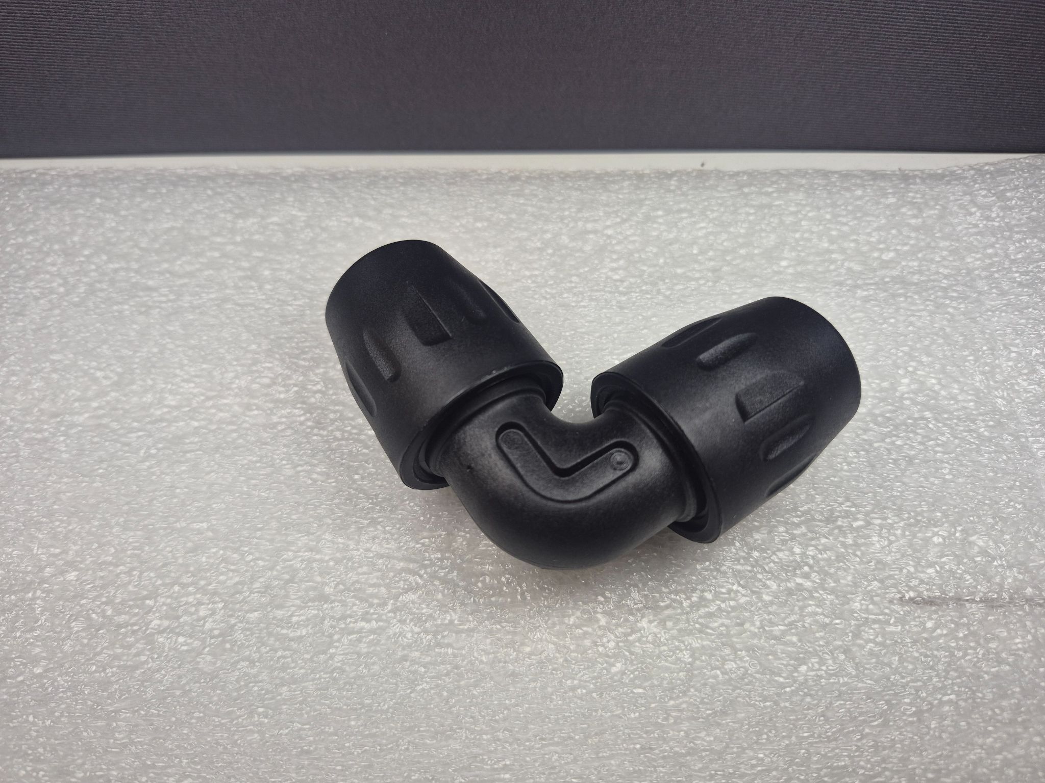 PARKER 6602-17-00 Transair 90 Degree Equal Elbow Connector NEW 1