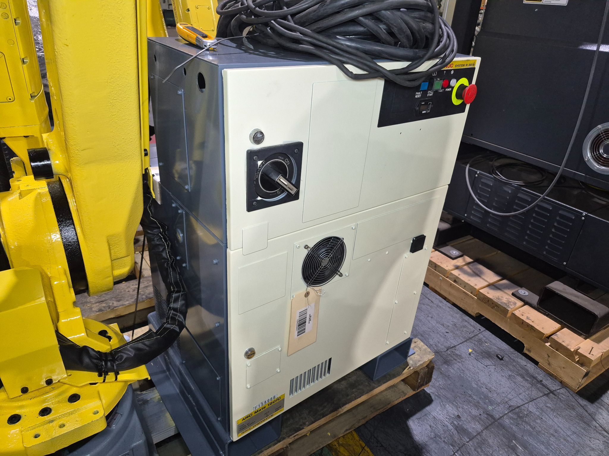 FANUC Arc Mate 120iC Complete With R-30iB Controller REFURBISHED 5