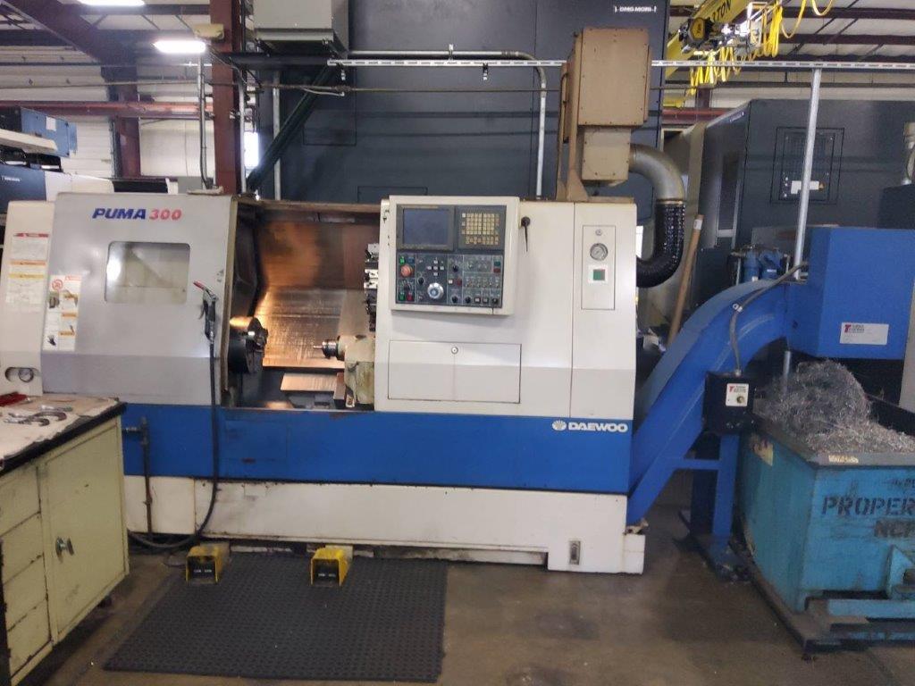 DAEWOO PUMA 300 CNC Turning Center USED 1
