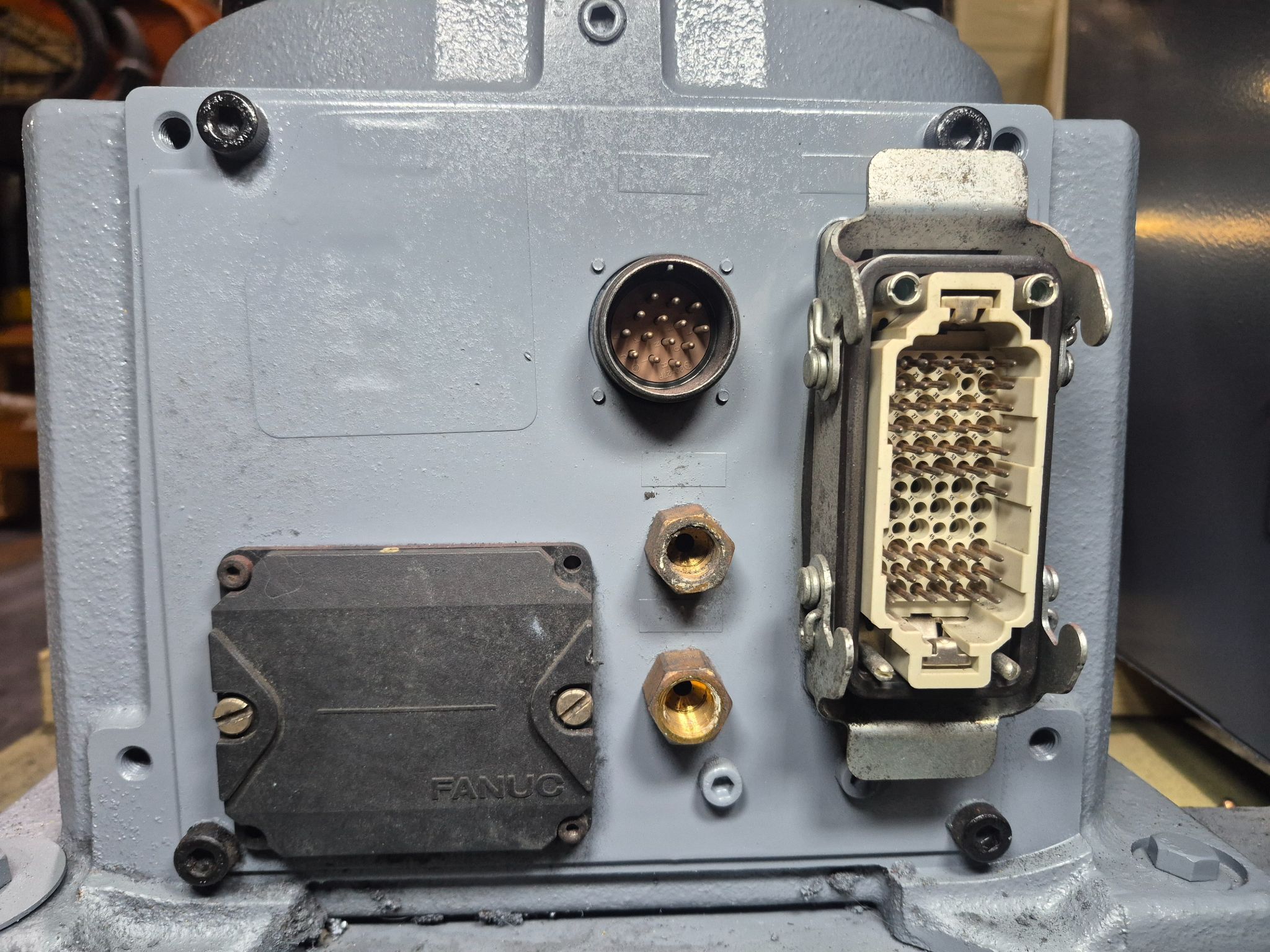 FANUC Arc Mate 120iC With R-30iB Controller REFURBISHED 3