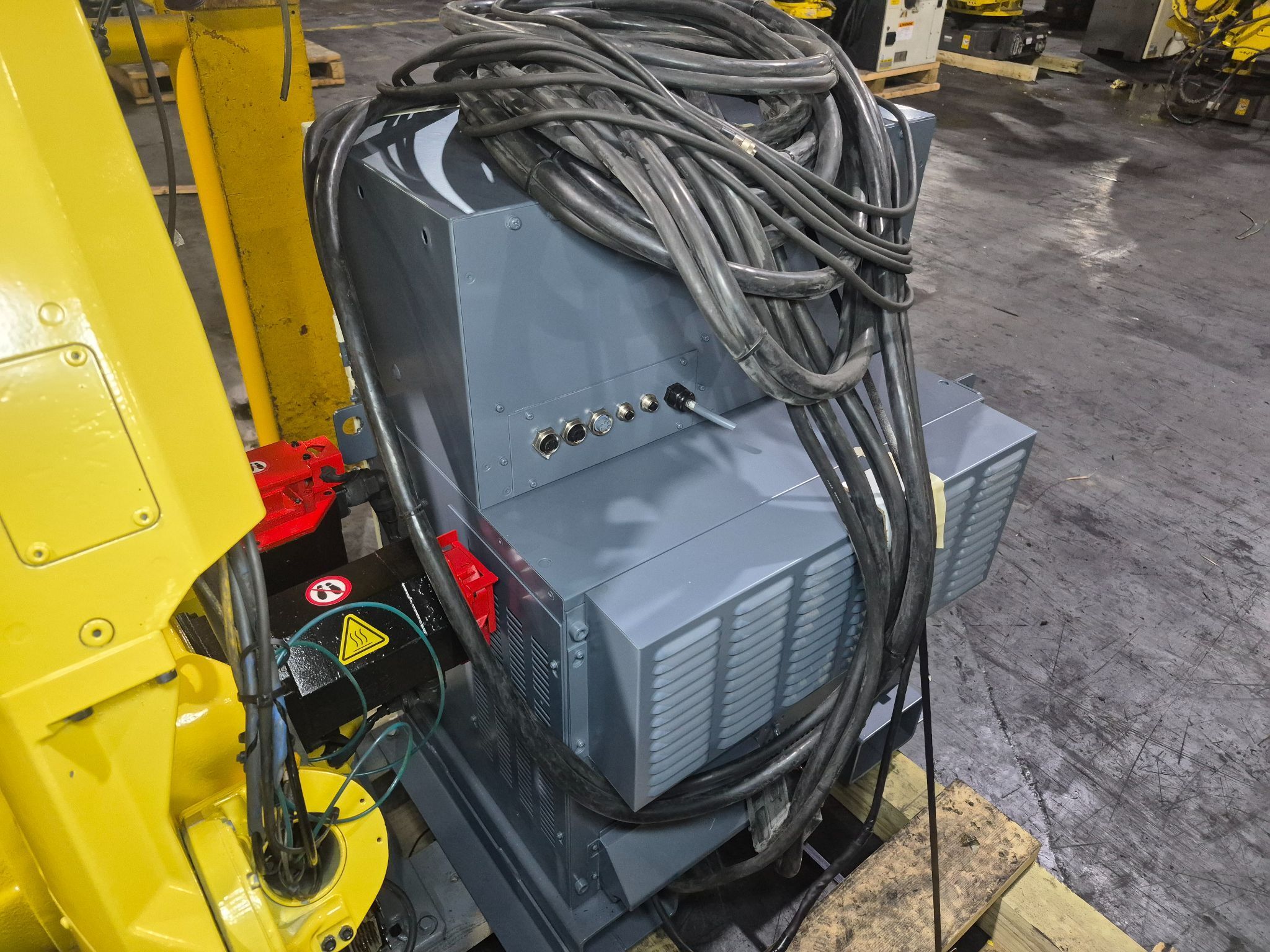 FANUC Arc Mate 120iC With R-30iB Controller REFURBISHED 6