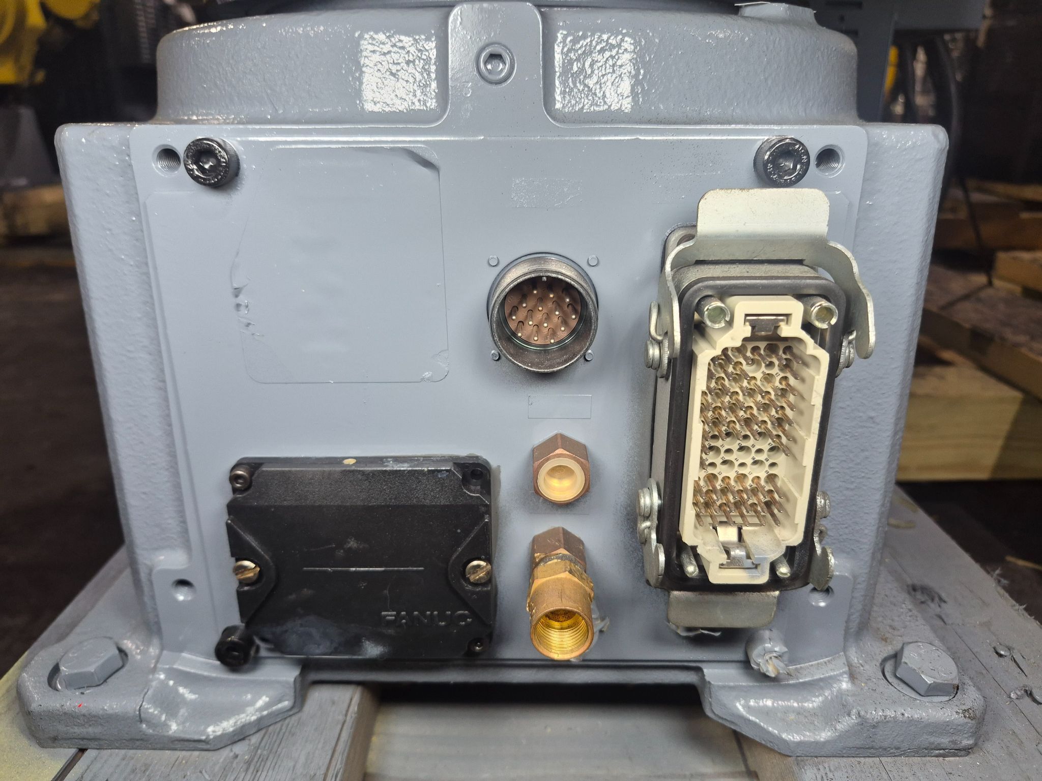 FANUC Arc Mate 120iC With R-30iB Controller REFURBISHED 3