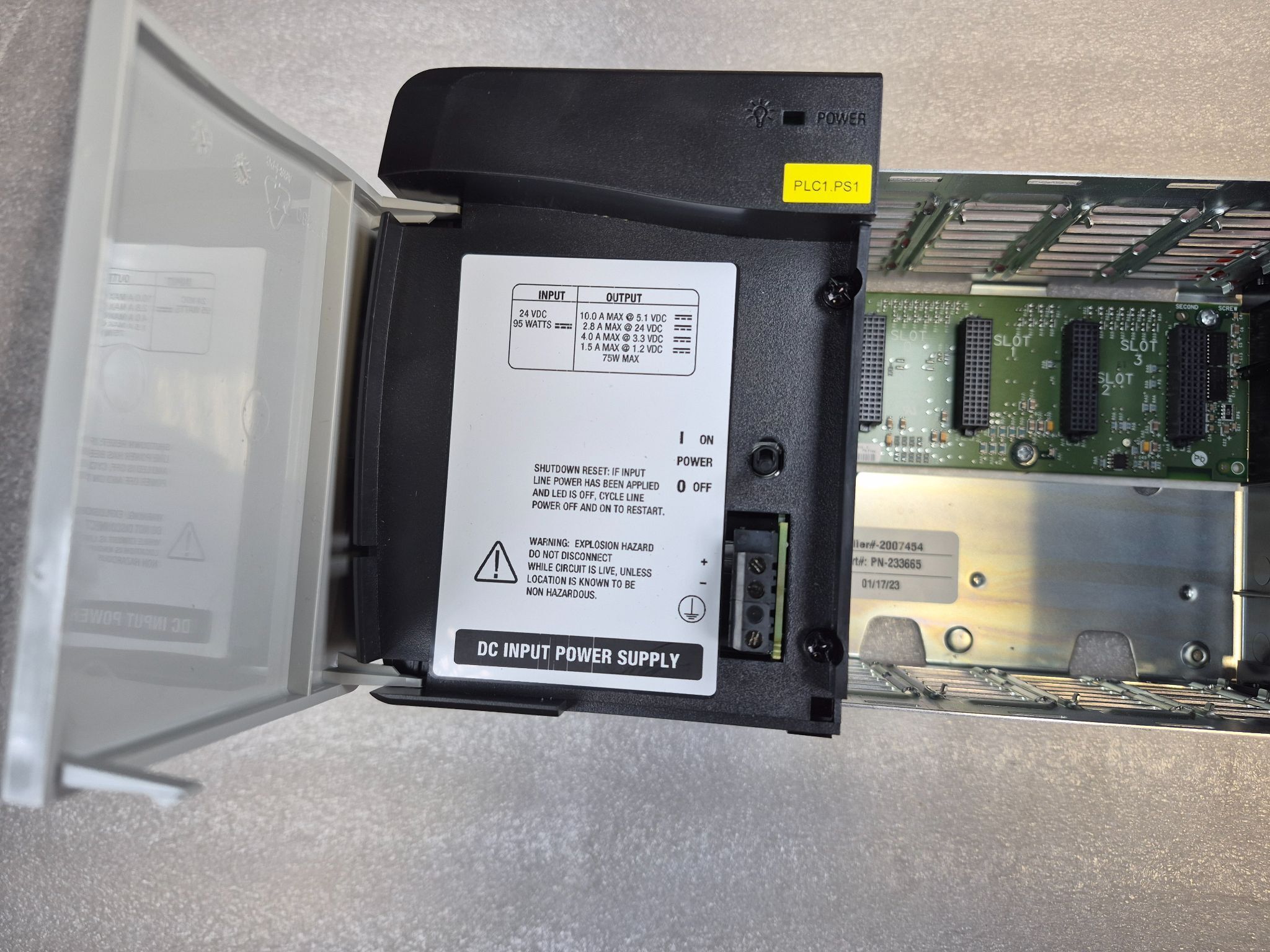 ALLEN BRADLEY 1756-PB72 ControlLogix Power Supply w/ 1756-A4 4-Slot Chassis USED 1