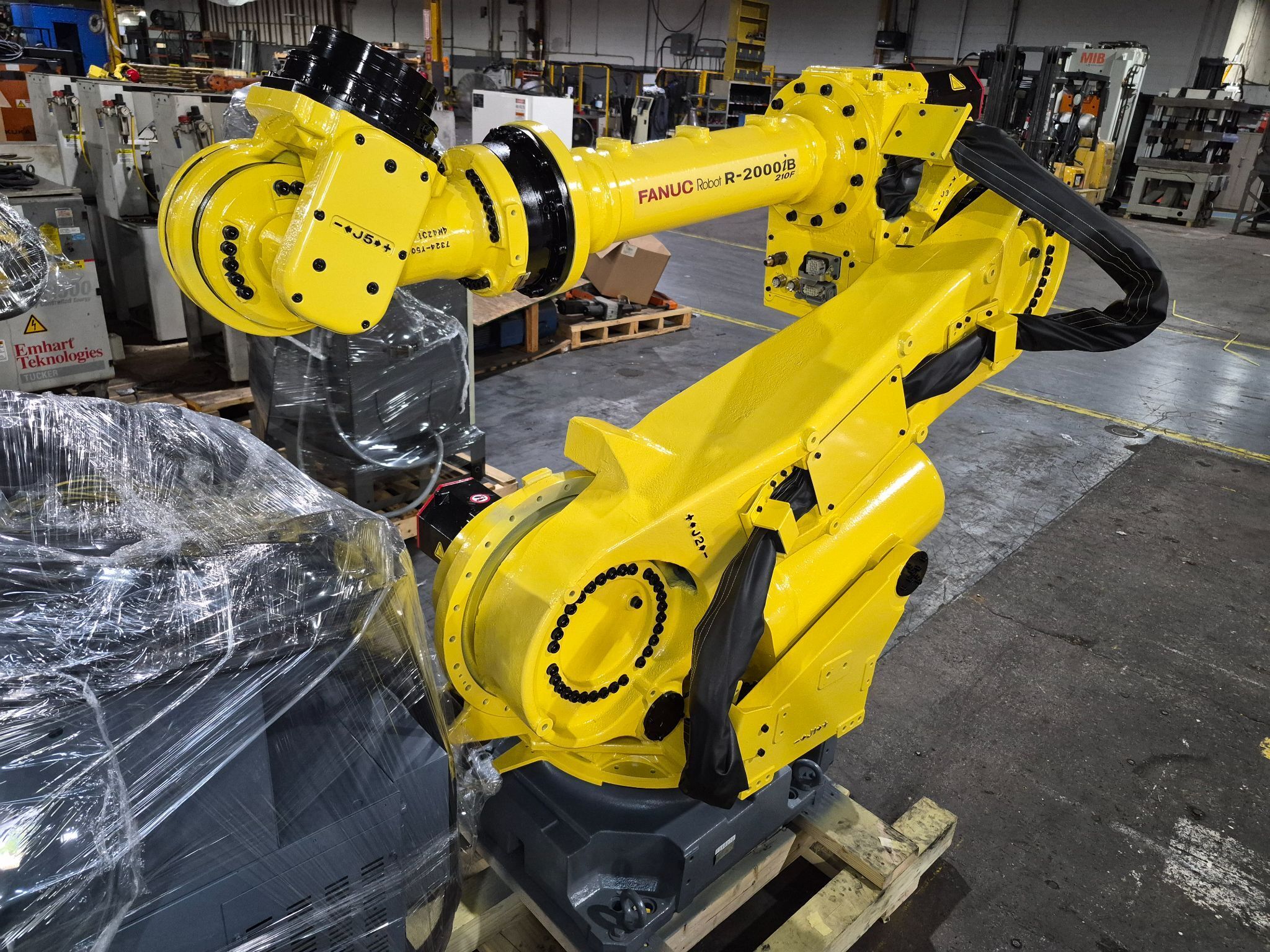 FANUC R-2000iB/210F Complete With R-30iB Controller REFURBISHED 3