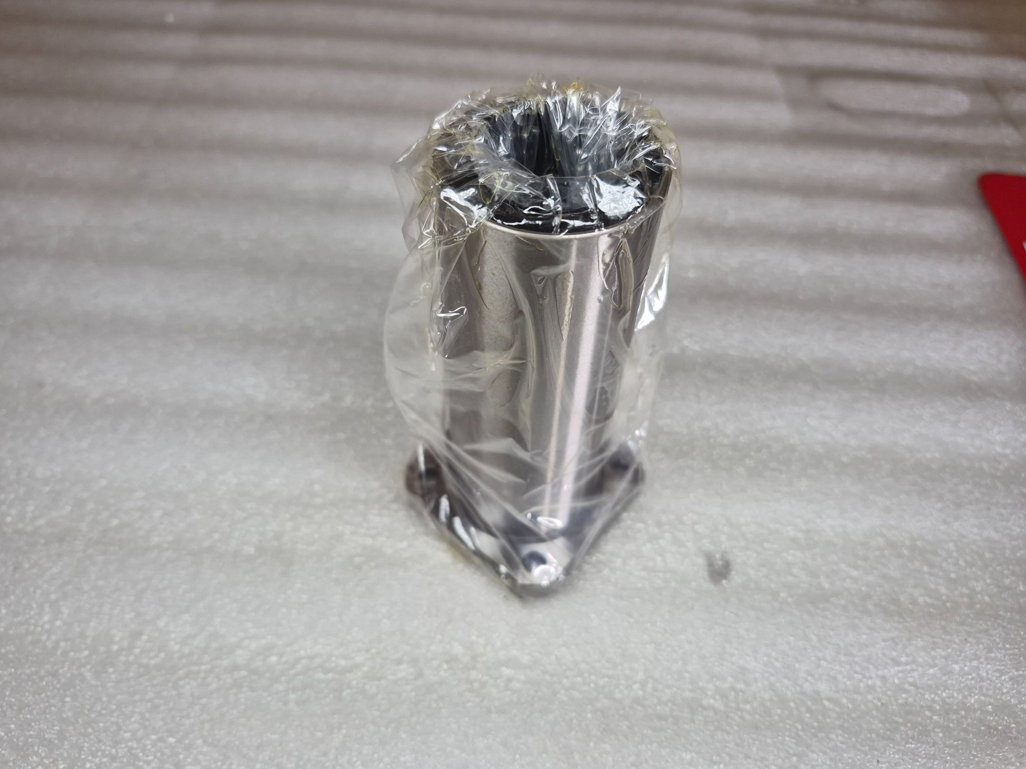 THK LMK30LUU Square Flanged Linear Bushing 30mm ID x 45mm OD NEW 2
