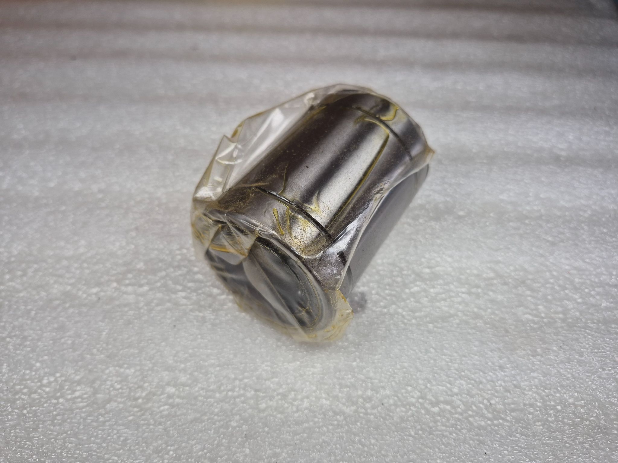 THK LM35UU Linear Bushing 35mm ID x 52mm OD NEW 1