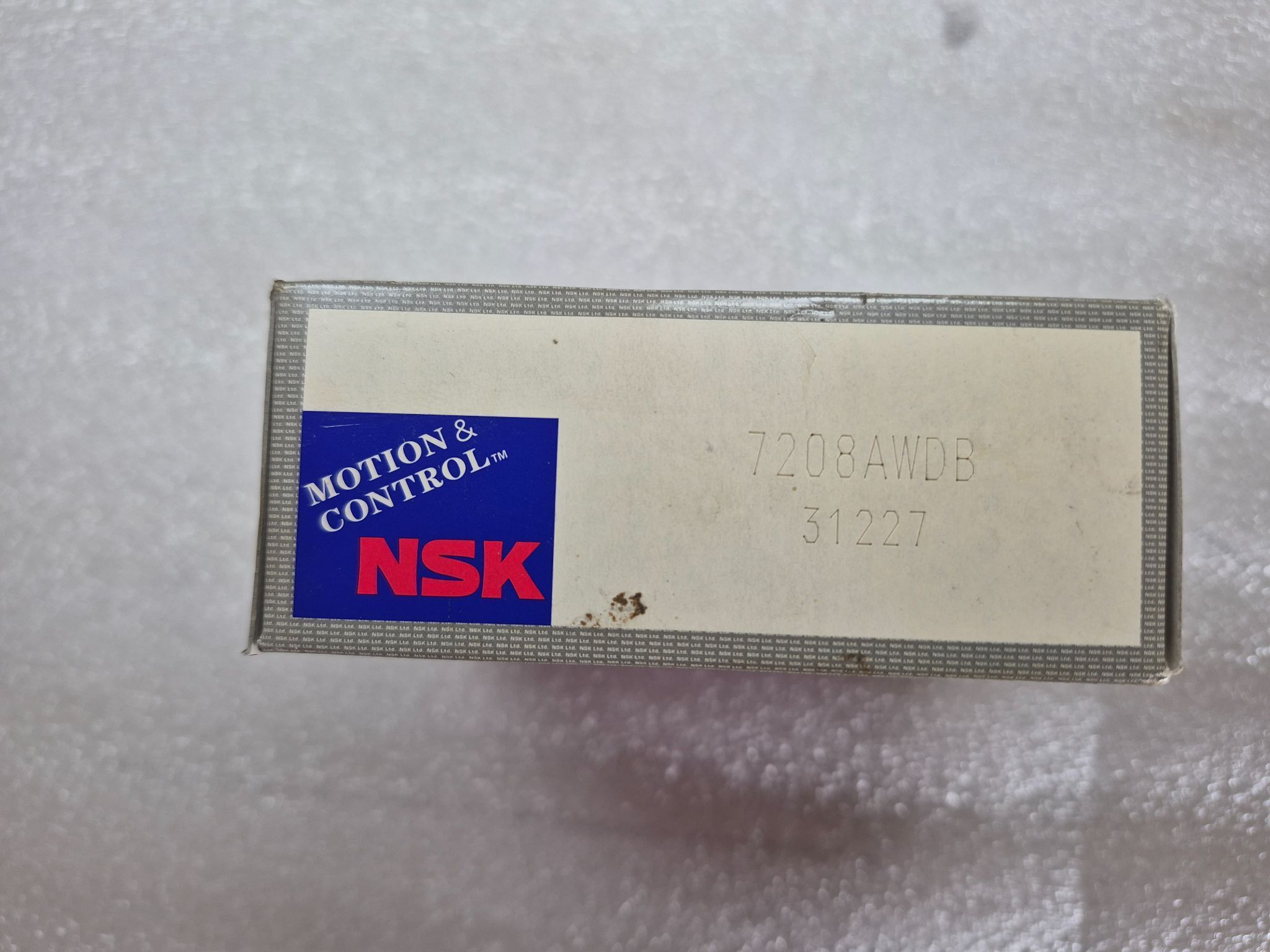 NSK 7208AWDB Angular Contact Ball Bearing Set NEW 1
