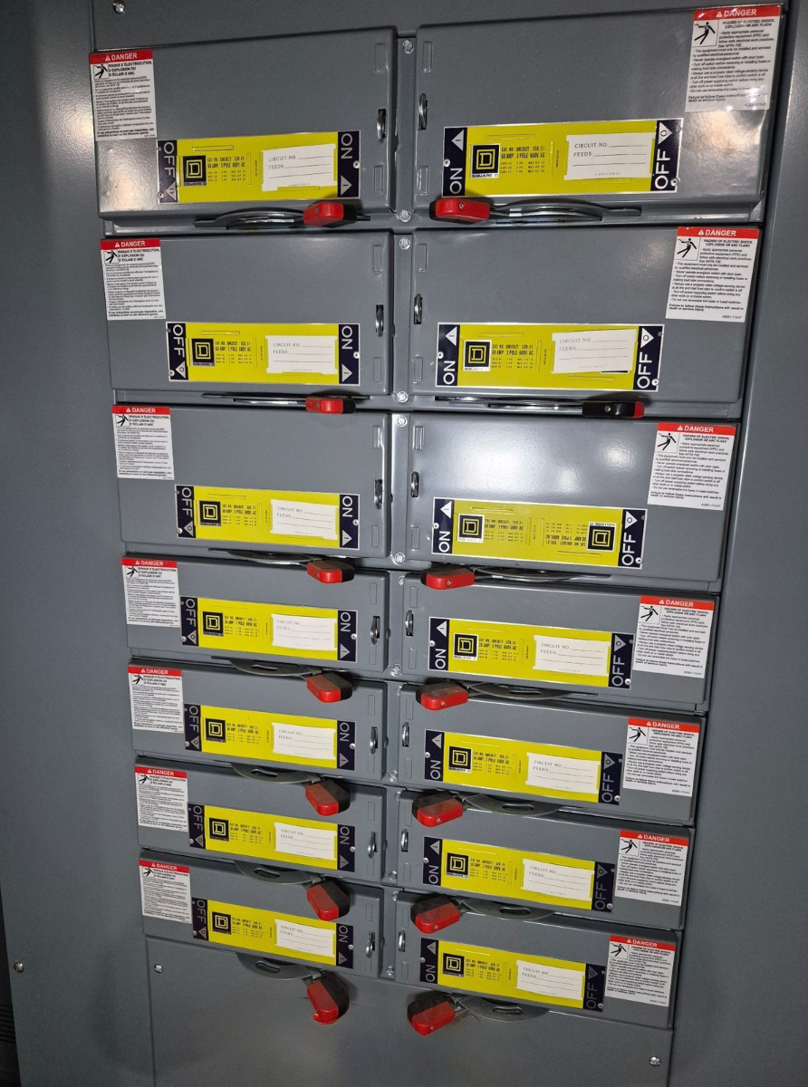 SQUARE D 400A QMB Panelboard 480Y/277V (6X60A - 8X30A) NEW 1