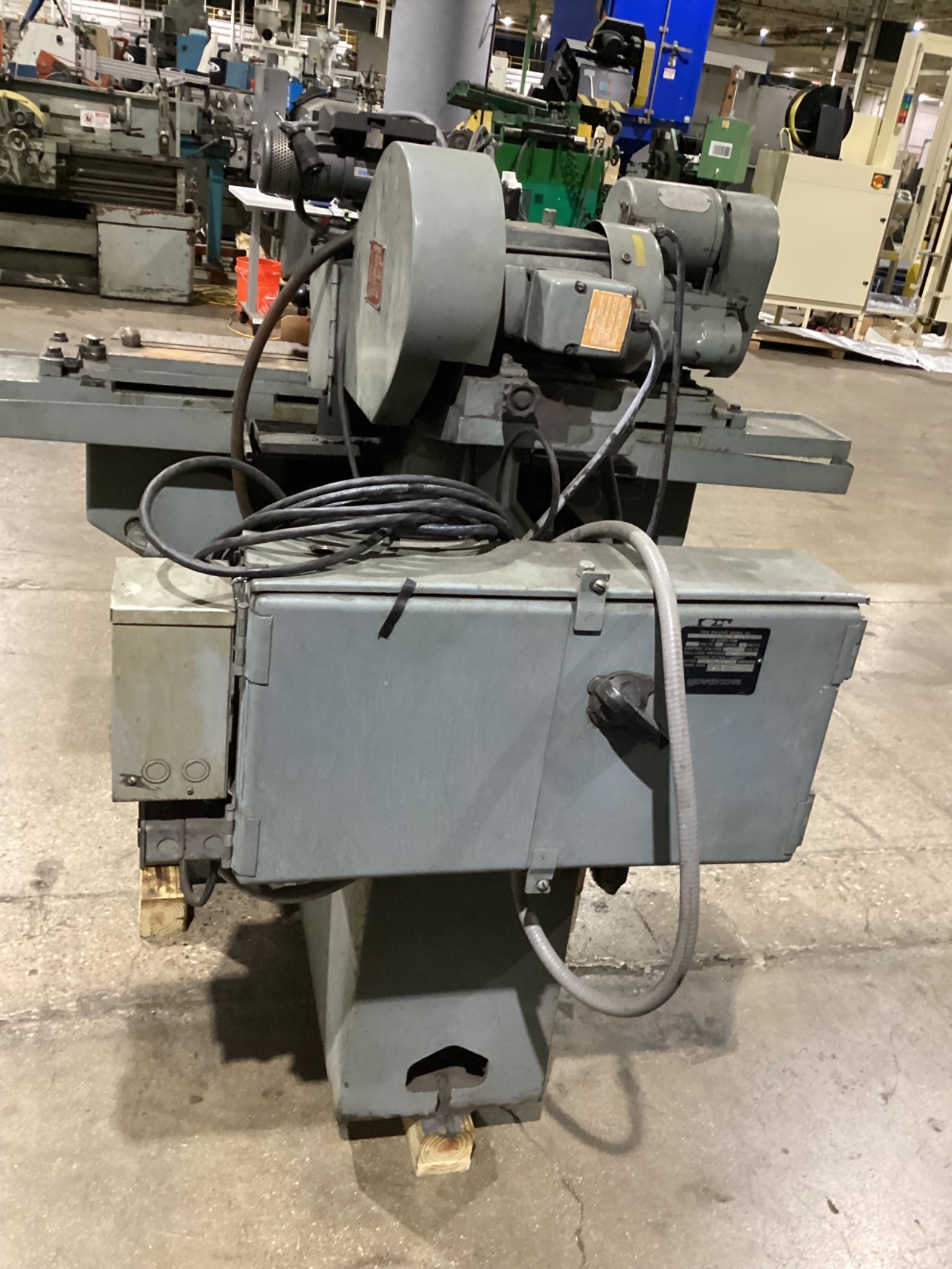 Brown & Sharpe Surface Grinder USED 2