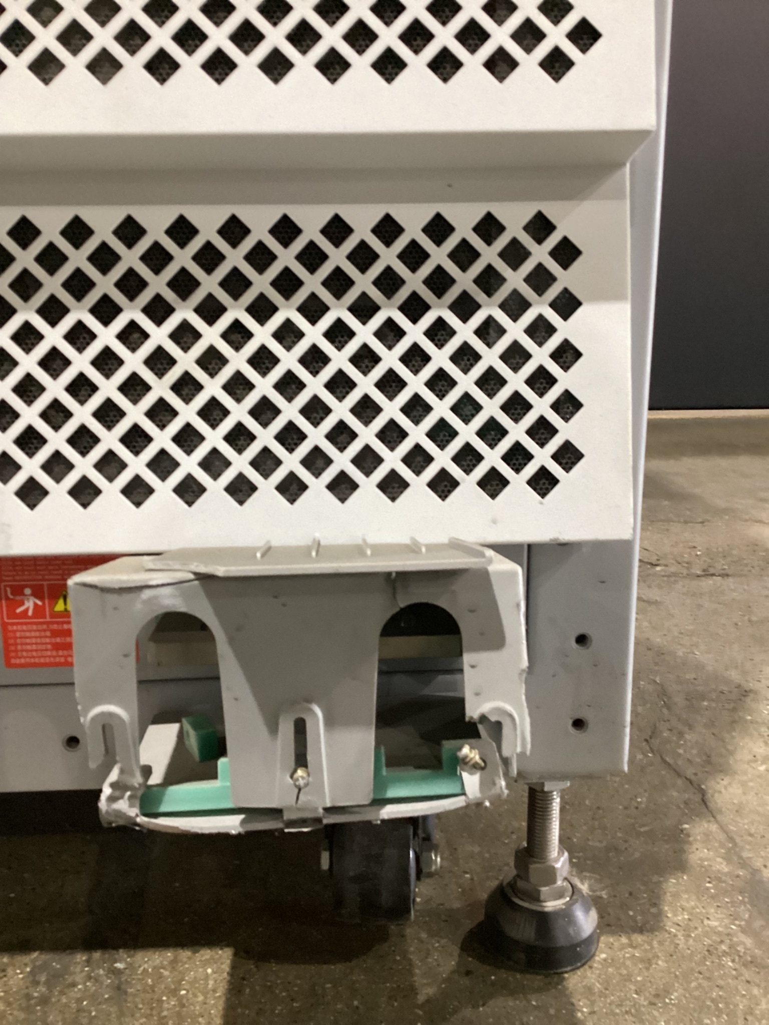 Chroma 17040 Regenerative Battery Pack Test System USED 5