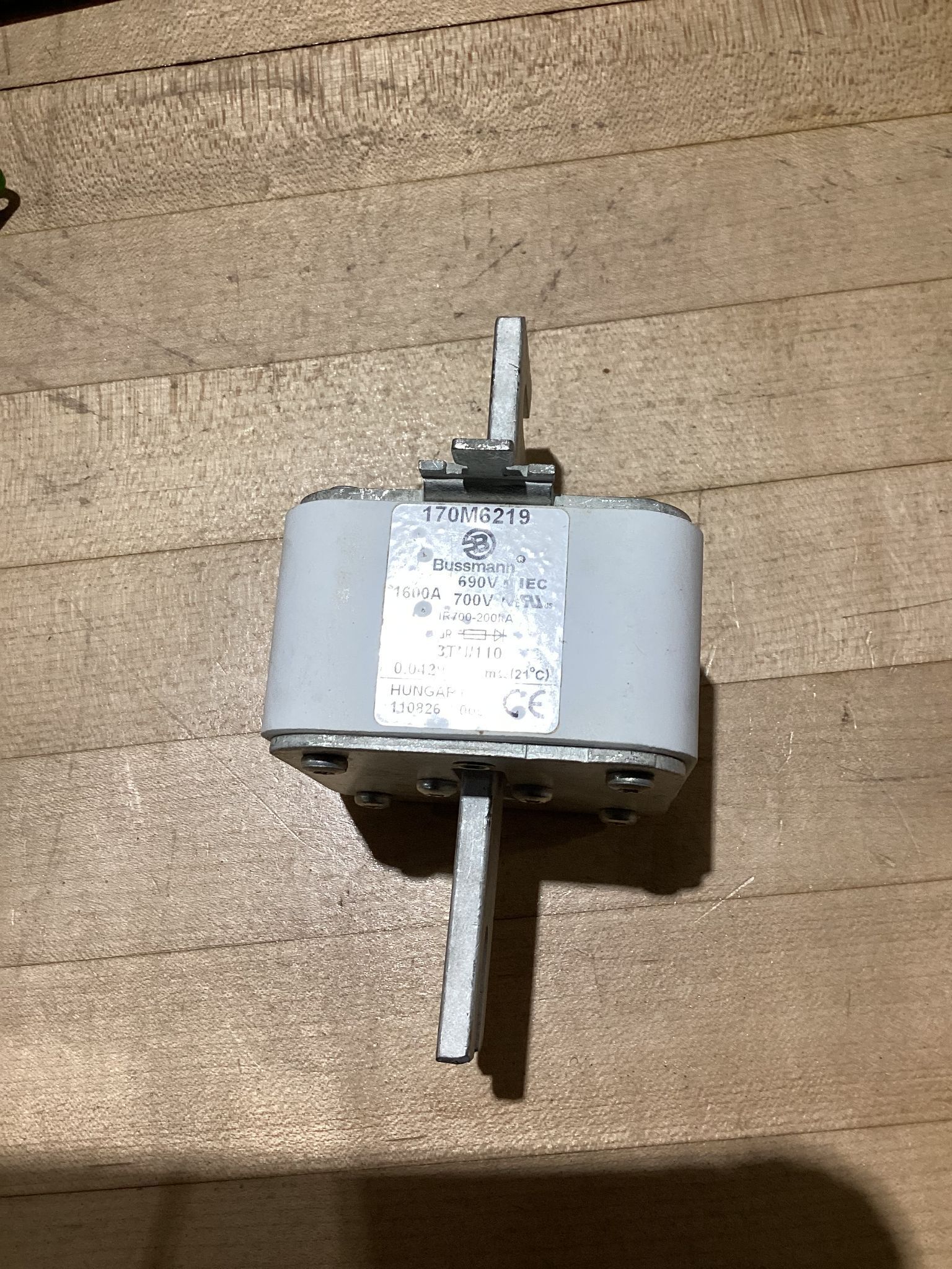 BUSSMANN 170M6219 1600A 690V High-Speed Fuse USED 0
