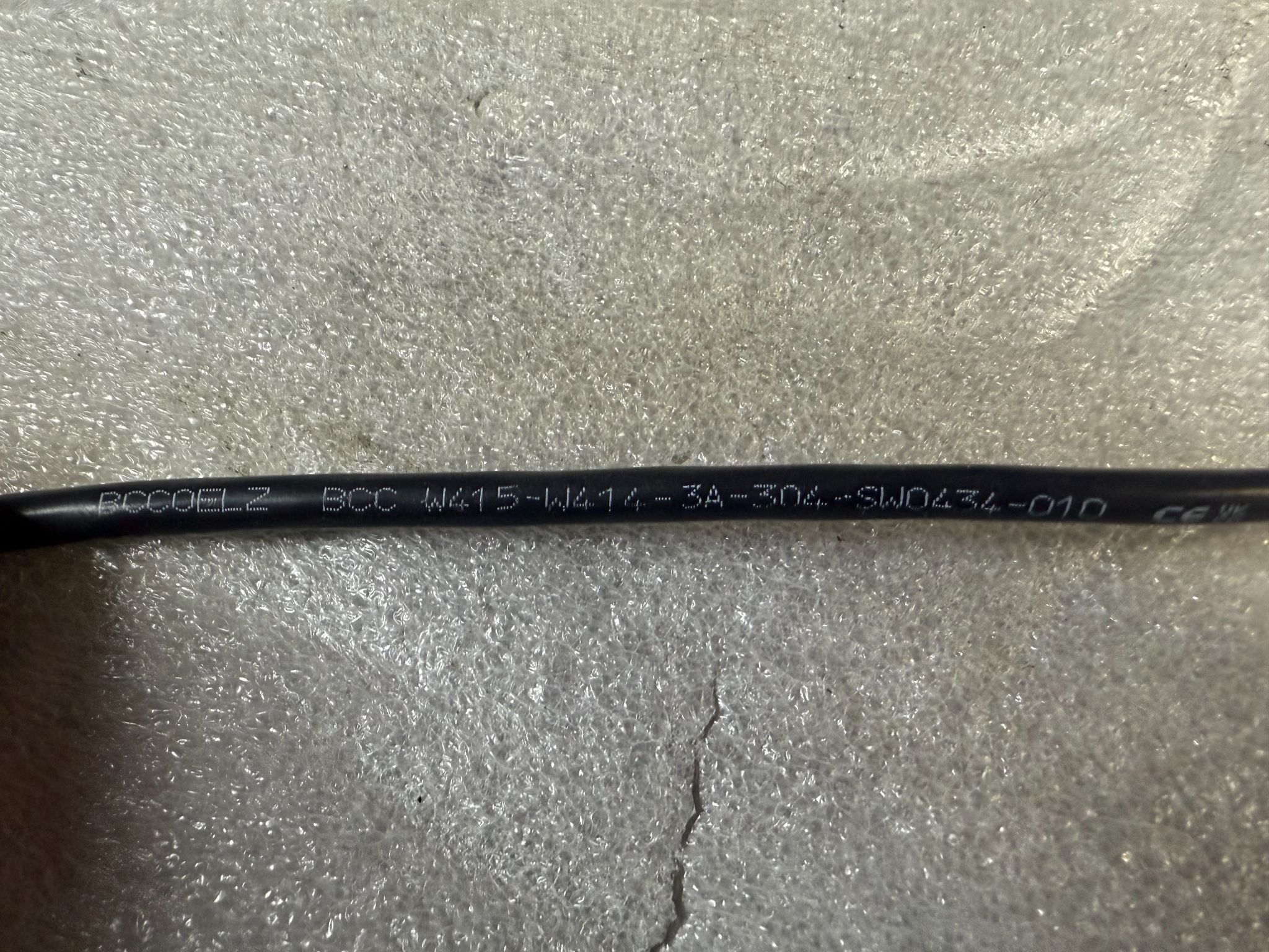 BALLUFF BCC W415-W414-3A-304-SW0434-010 M12 Connecting Cable BCC0ELZ NEW 2