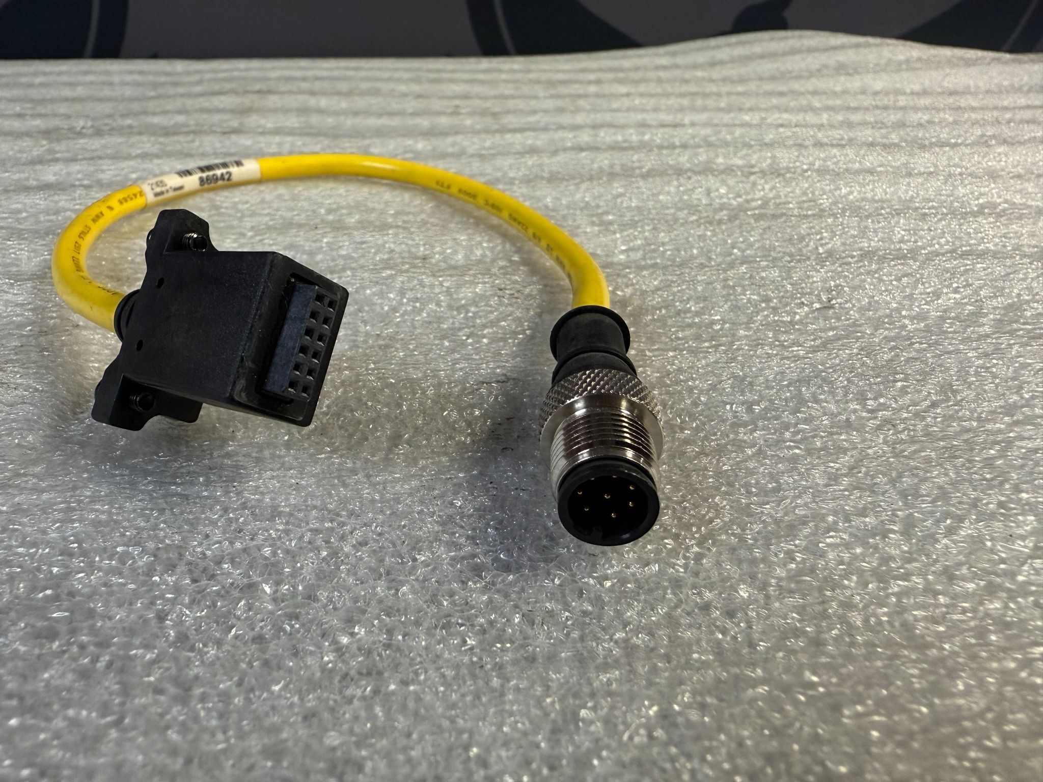 BANNER DELSE-81D M12 12-Pin/8-Pin Connecting Cable 86942 NEW 1