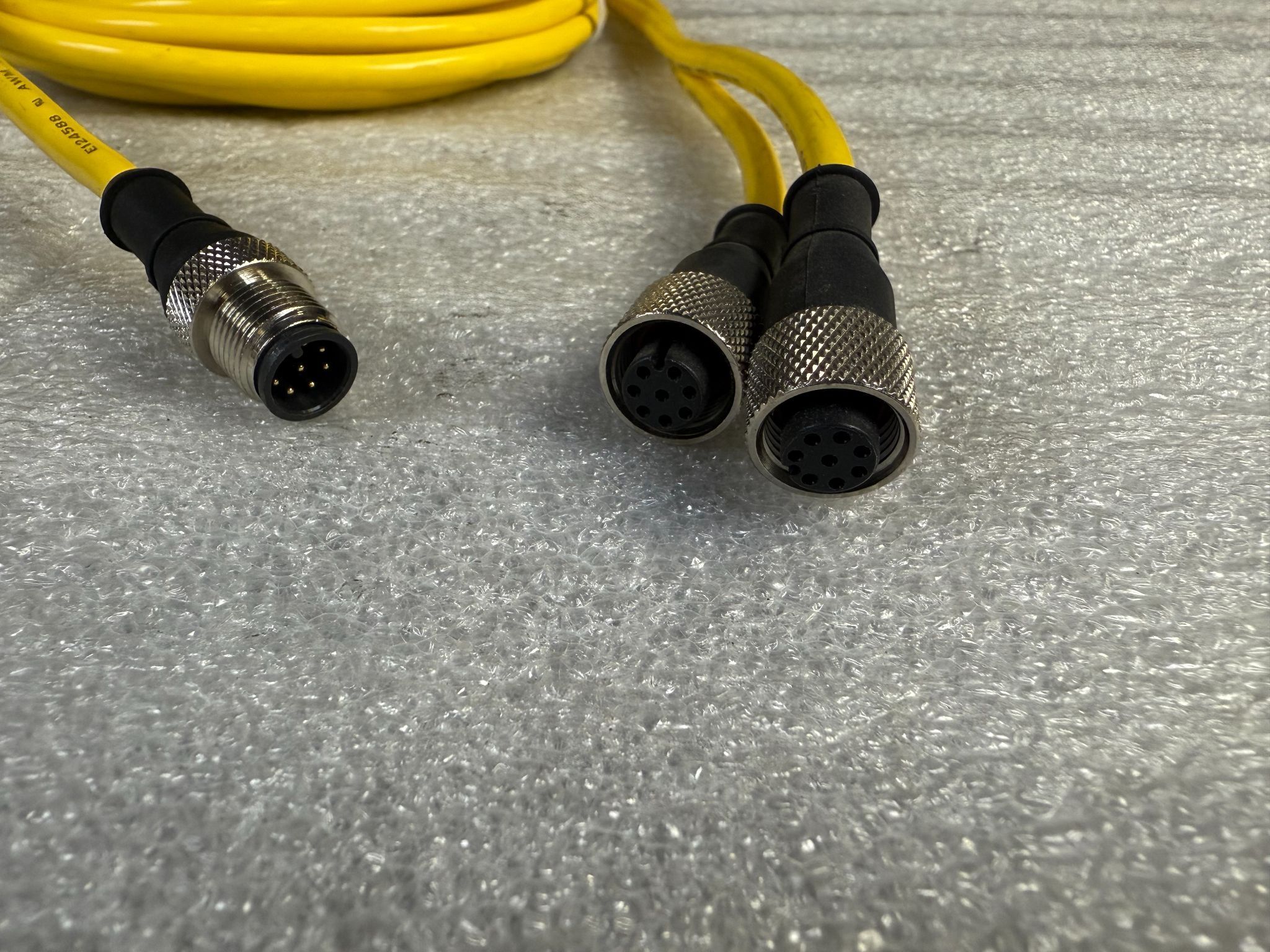BANNER CSB-M12825M1281 M12 8-Pin Splitter Cable 73255 NEW 1