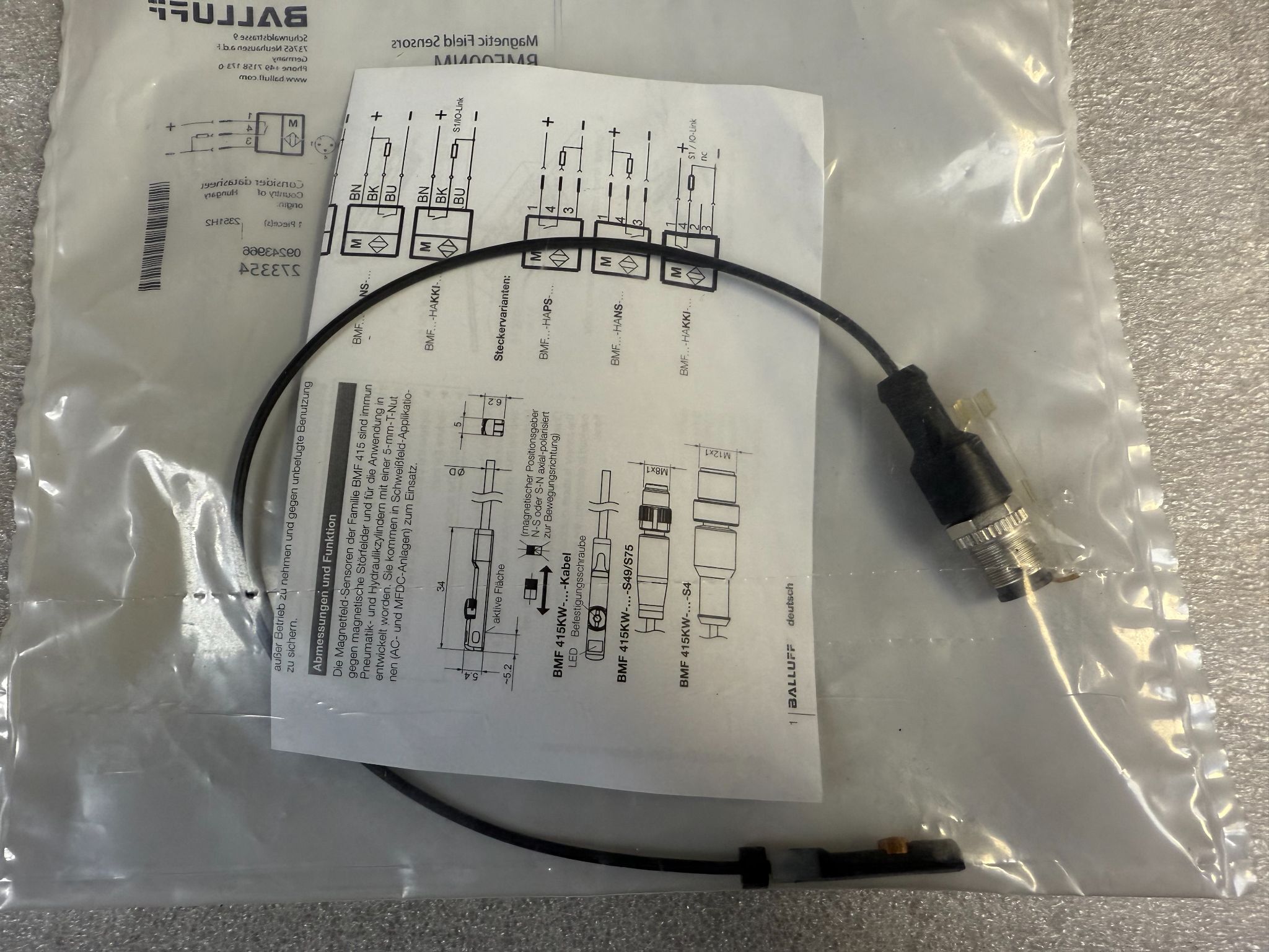 BALLUFF BMF 415KW-HAPS-W-5-P0-S4-00,3 Magnetic Field Sensor BMF00NM NEW 1