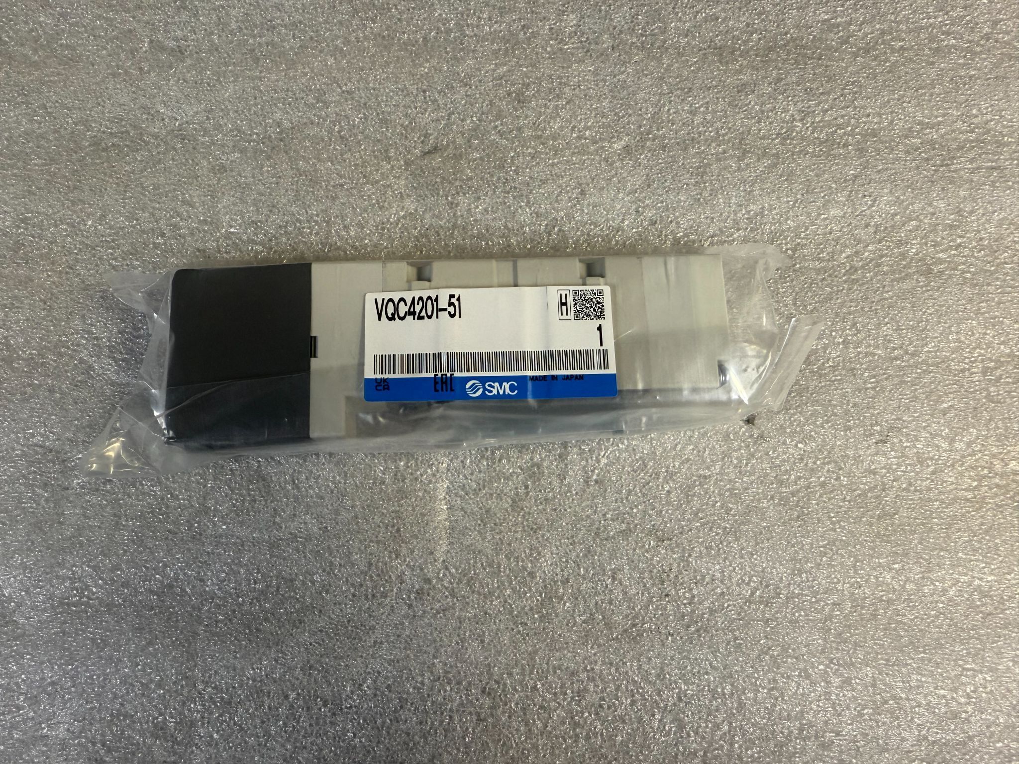 SMC VQC4201-51 Solenoid Valve NEW 0