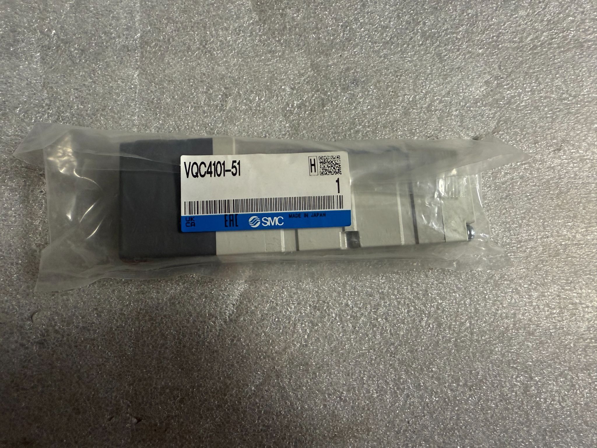 SMC VQC4101-51 Solenoid Valve NEW 0