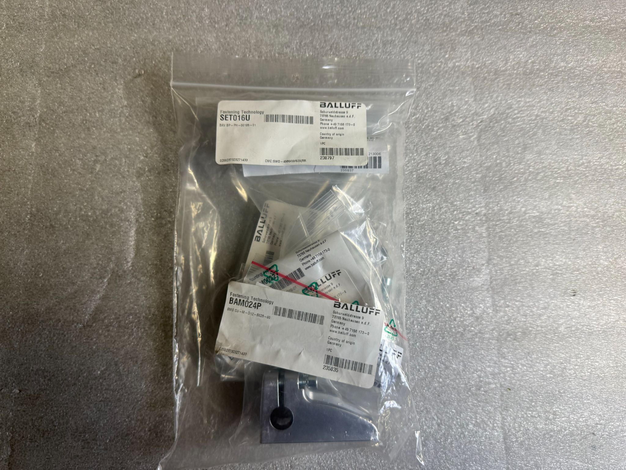 BALLUFF BAV BP-PH-00105-01 Mounting Kit for Smartlight SET016U NEW 0