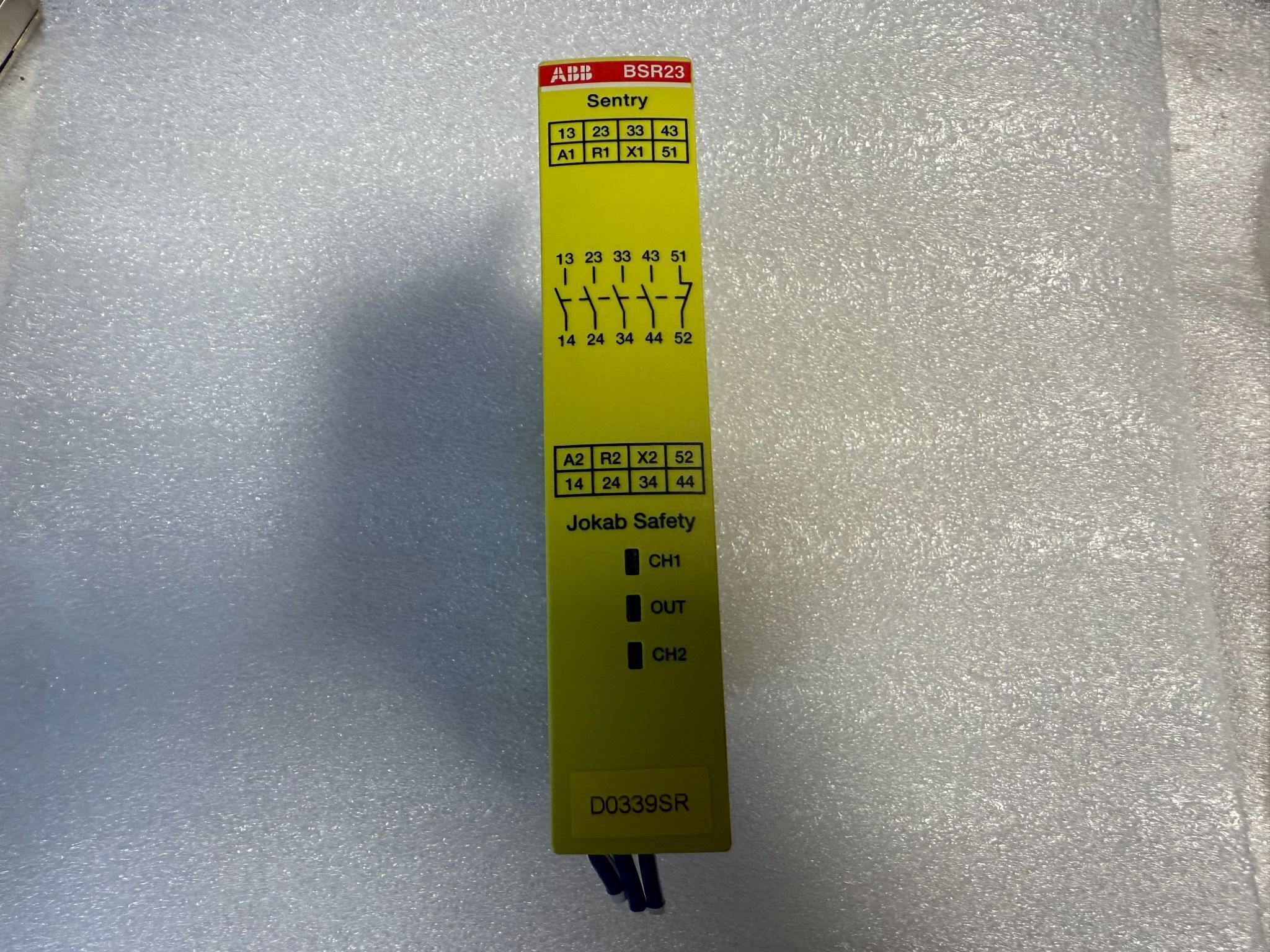 ABB 2TLA010041R0600 Sentry BSR23 Safety Relay USED 0