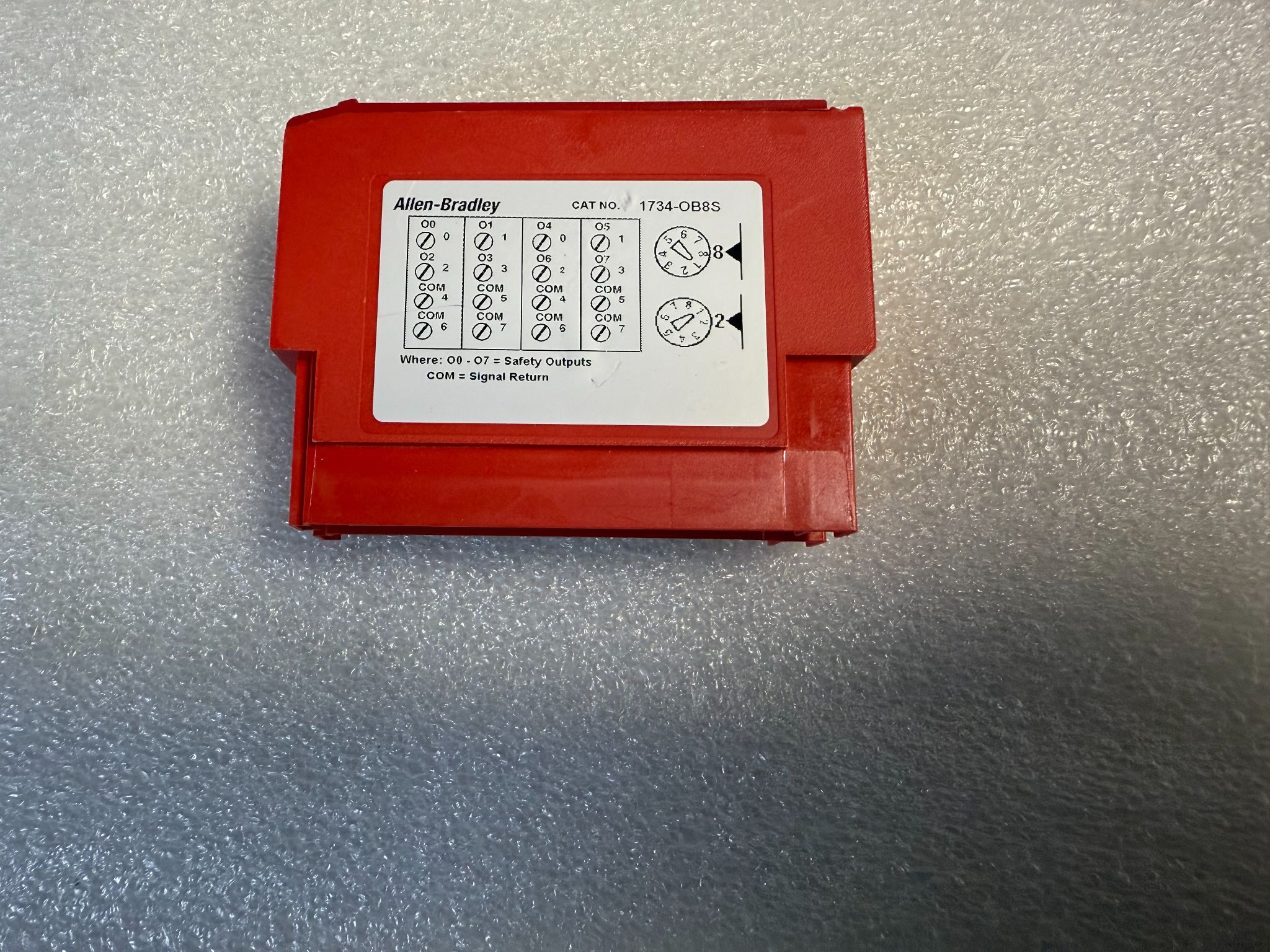 ALLEN-BRADLEY 1734-OB8S POINT Guard I/O Safety Output Module USED 2