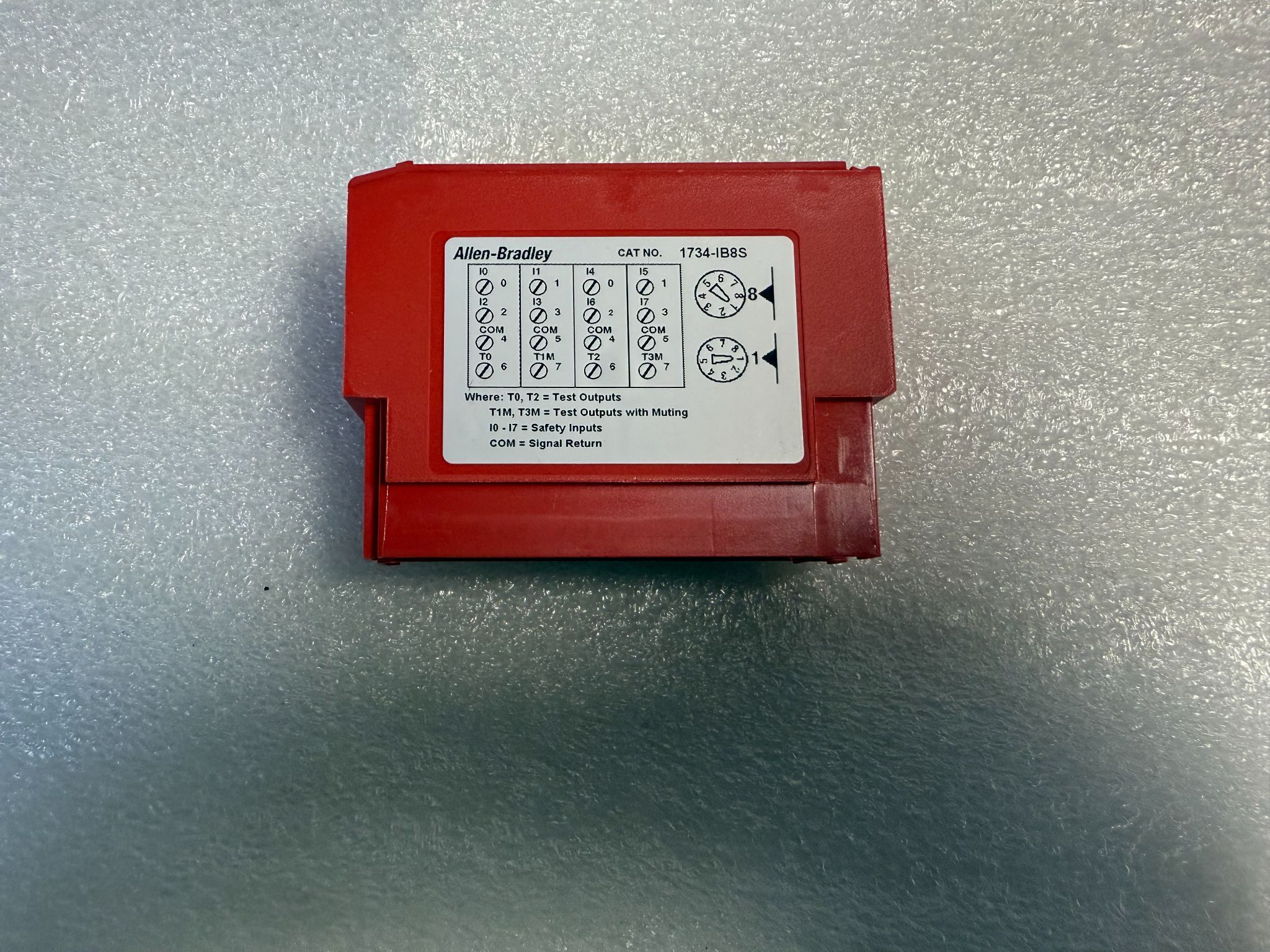 ALLEN-BRADLEY 1734-IB8S POINT Guard I/O Safety Input Module USED 2