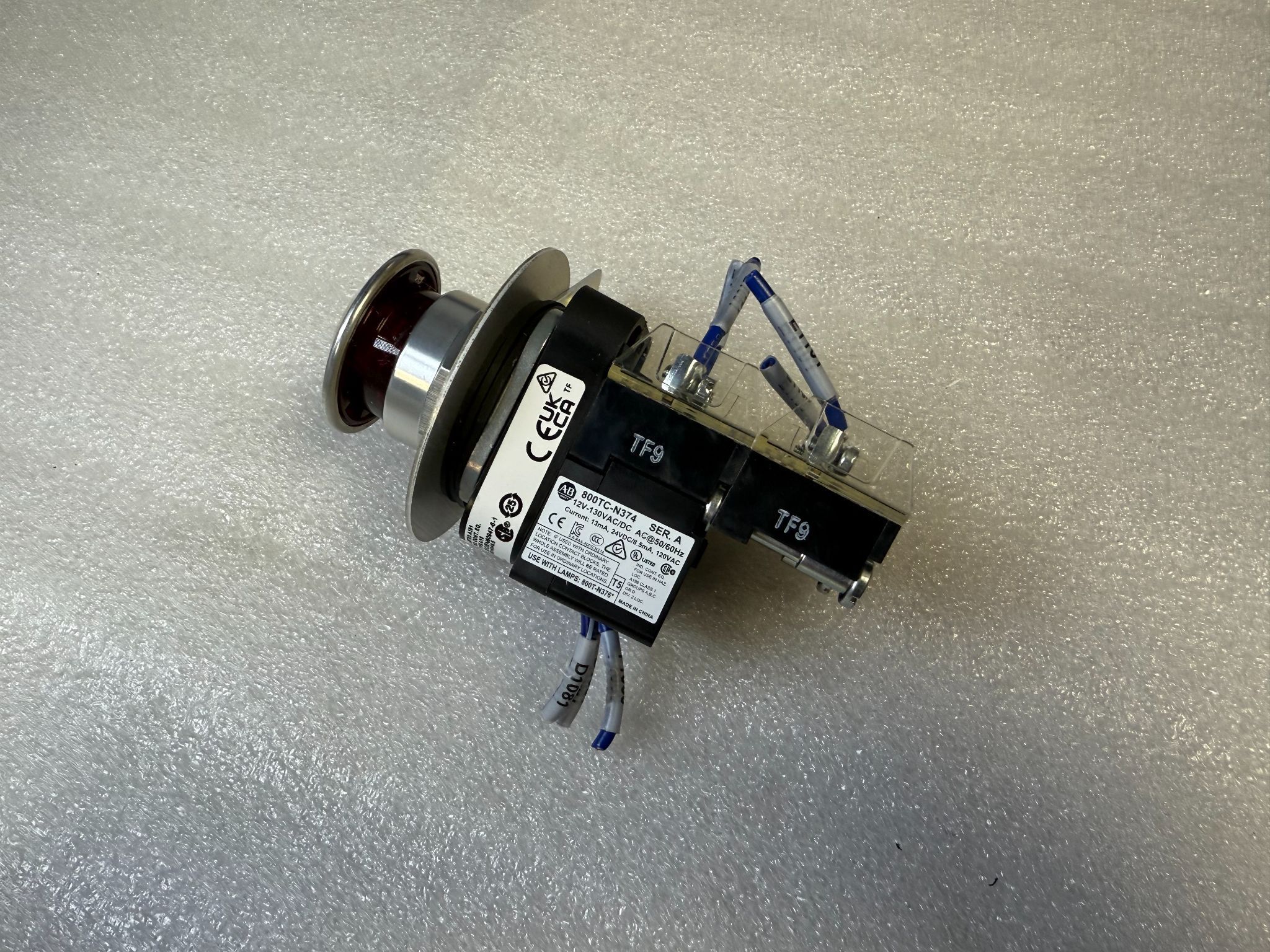 ALLEN BRADLEY 800T-FXQH2RA5 Emergency Stop Pushbutton Switch USED 1