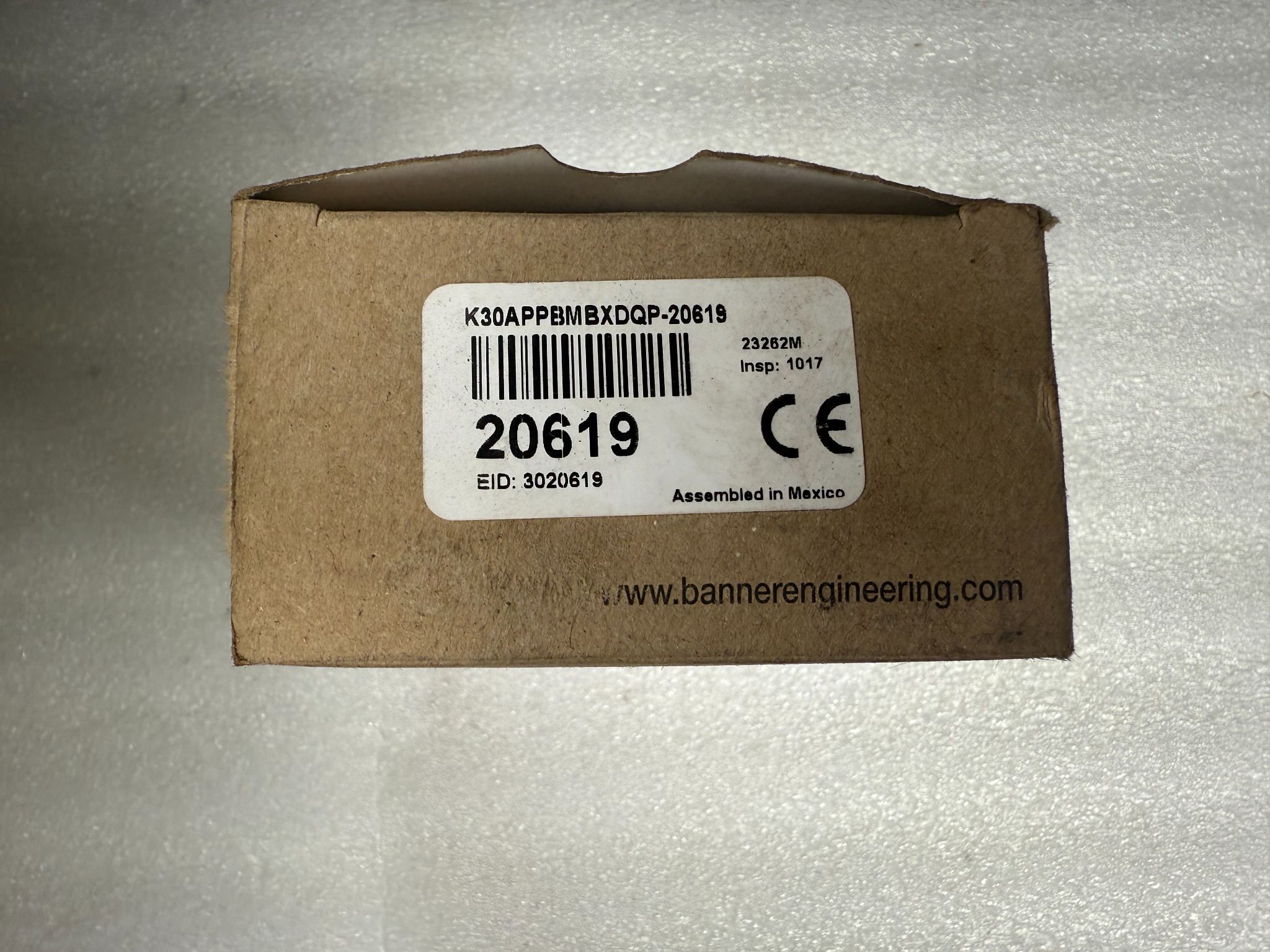 BANNER K30APPBMBXDQP-20619 30mm Illuminated Push Button NEW 0