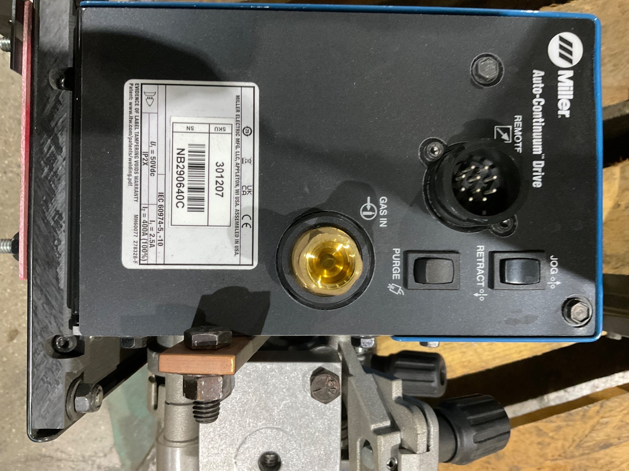 MILLER 907657 Auto-Continuum 500 Welder w/ Cooler & Wire Feeder USED – Low Hours 1