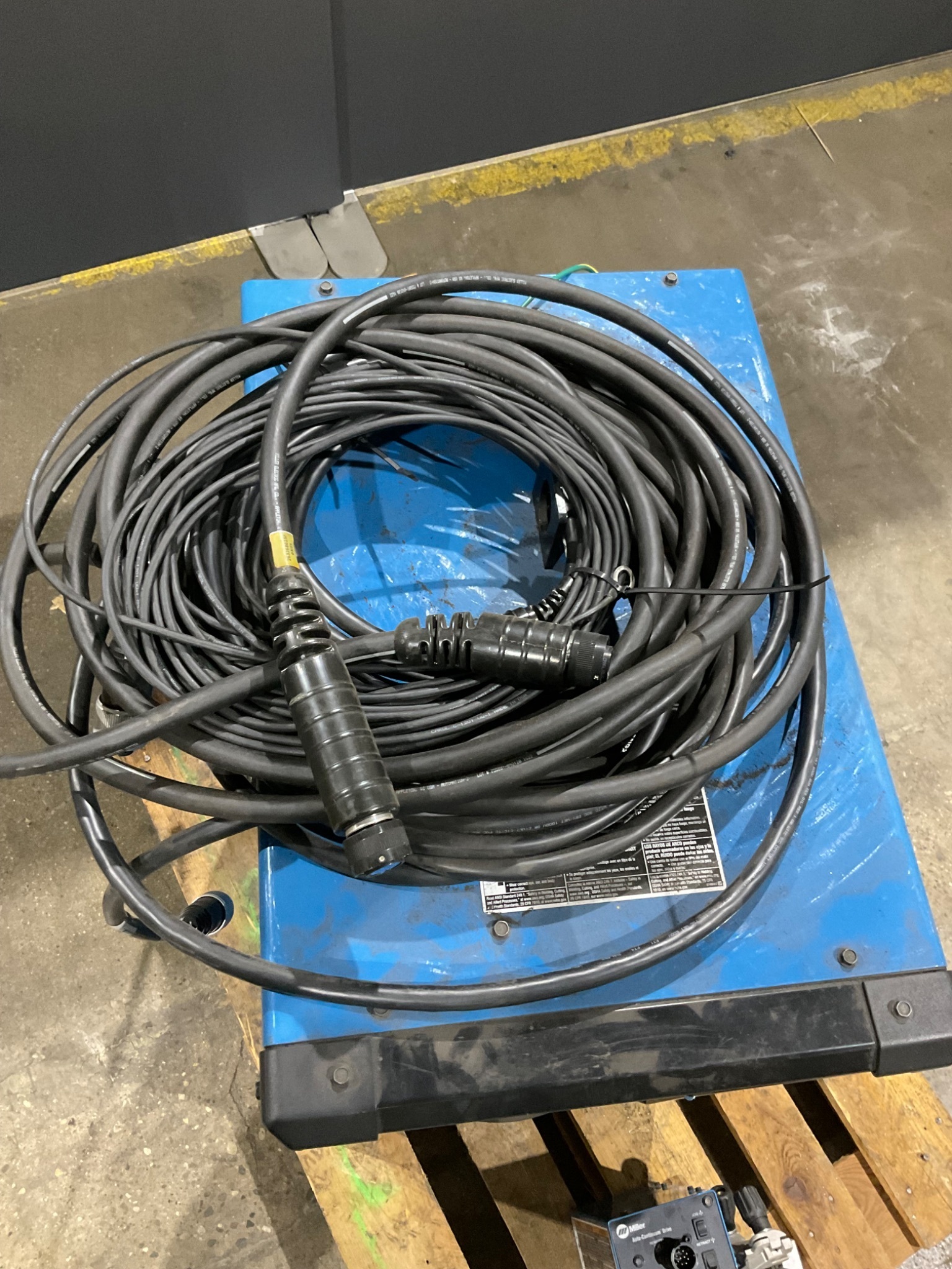 MILLER 907657 Auto-Continuum 500 Welder w/ Cooler & Wire Feeder USED – Low Hours 8