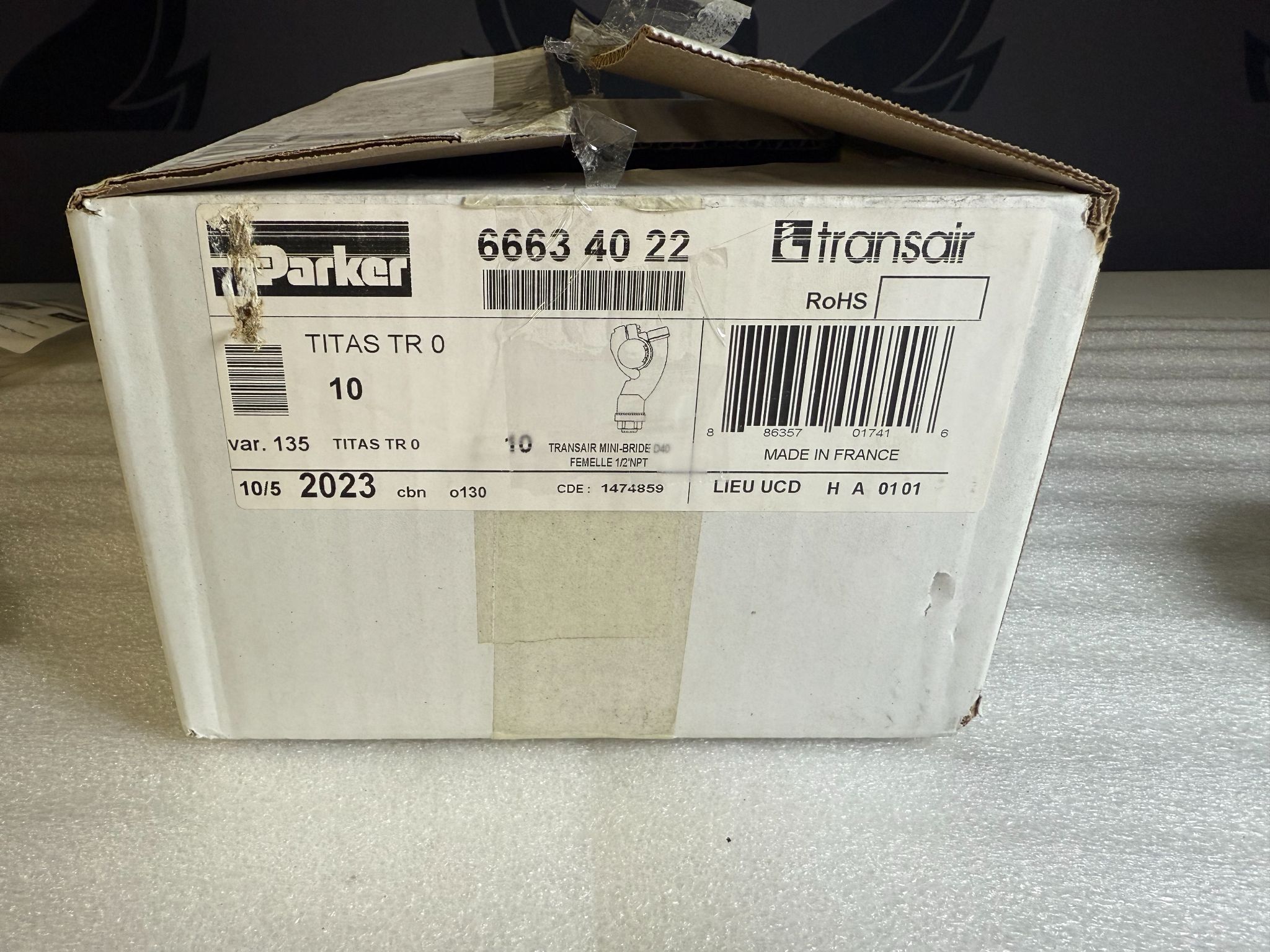 PARKER 6663 40 22 Transair 1-1/2" (40mm) Quick Assembly Bracket w/ 1/2" Female NPT NEW (10-Pack) 0