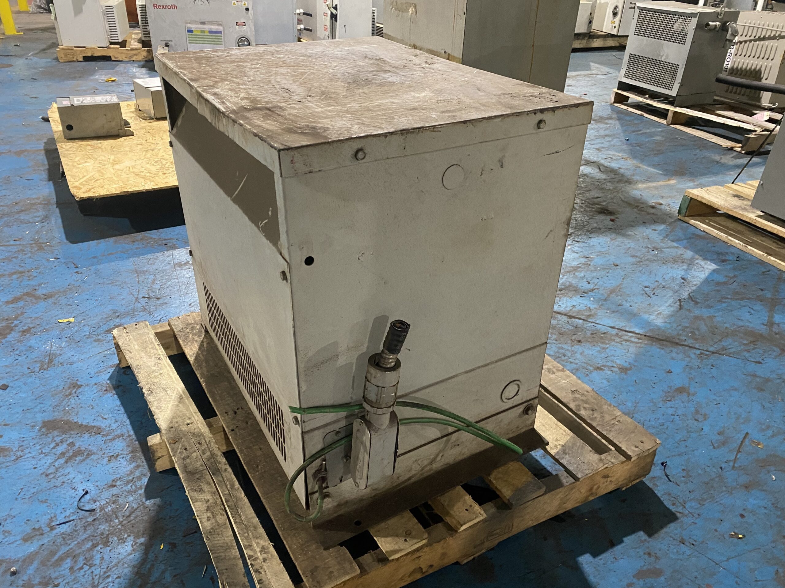 WESTINGHOUSE - DT-3 Transformer 600V - 208Y/120V, 45kVA USED 2