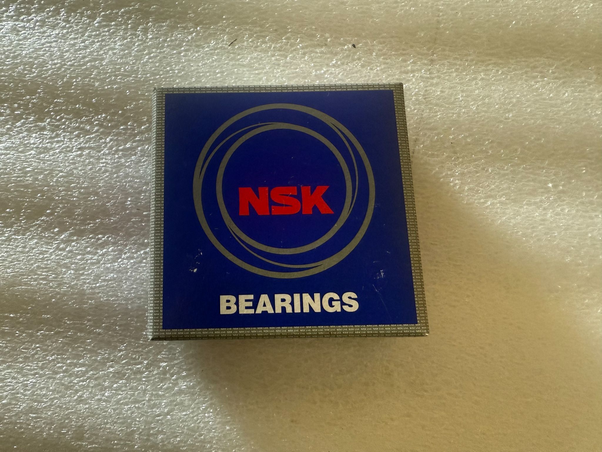 NSK 6205DDUNR Deep Groove Ball Bearing NEW 0