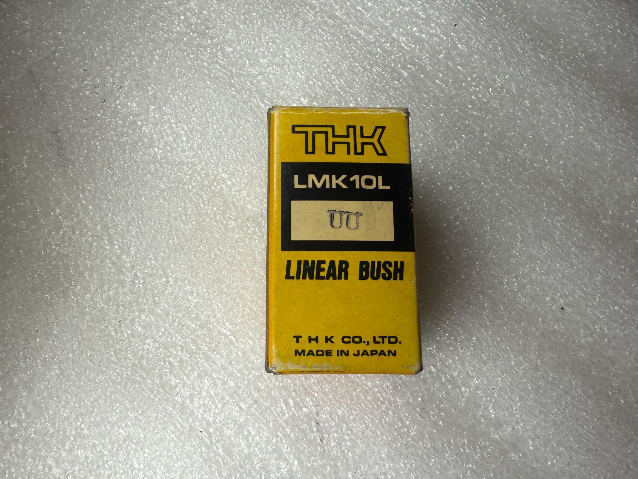 THK LMK10LUU Square Flanged Linear Bushing 10mm ID x 19mm OD NEW 0