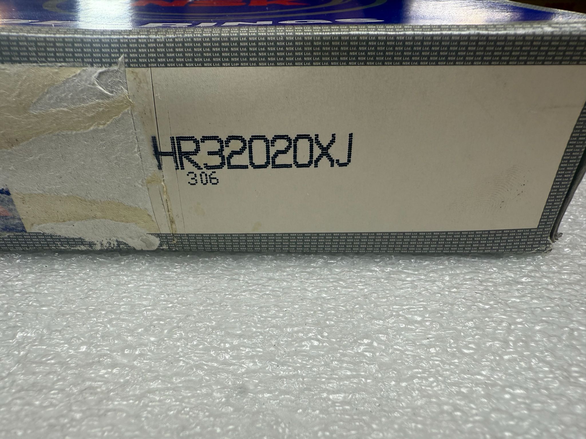 NSK HR32020XJ Tapered Roller Bearing 100mm ID x 150mm OD NEW 3