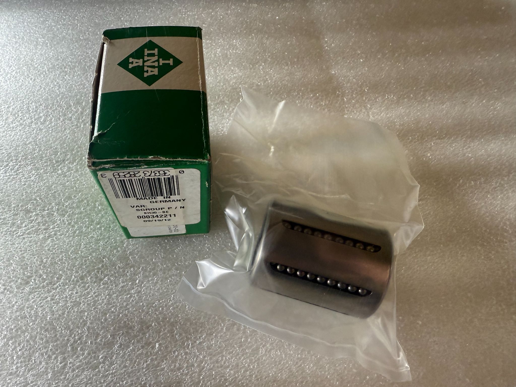 INA KH30-BE Linear Ball Bearing 30 mm ID x 40 mm OD NEW 0