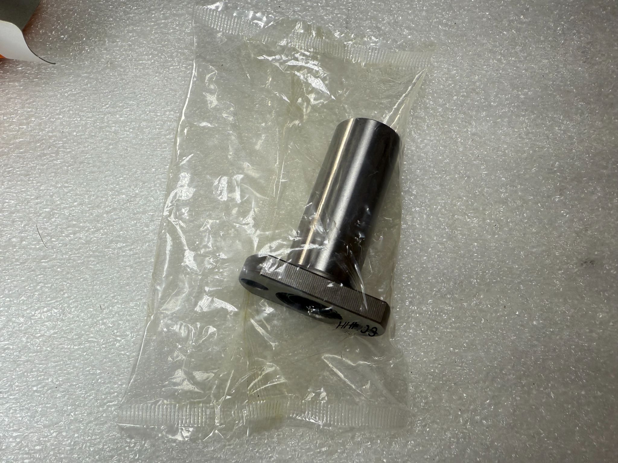 THK LMH12LUU Flanged Linear Bearing 12 mm ID x 21 mm OD NEW 2