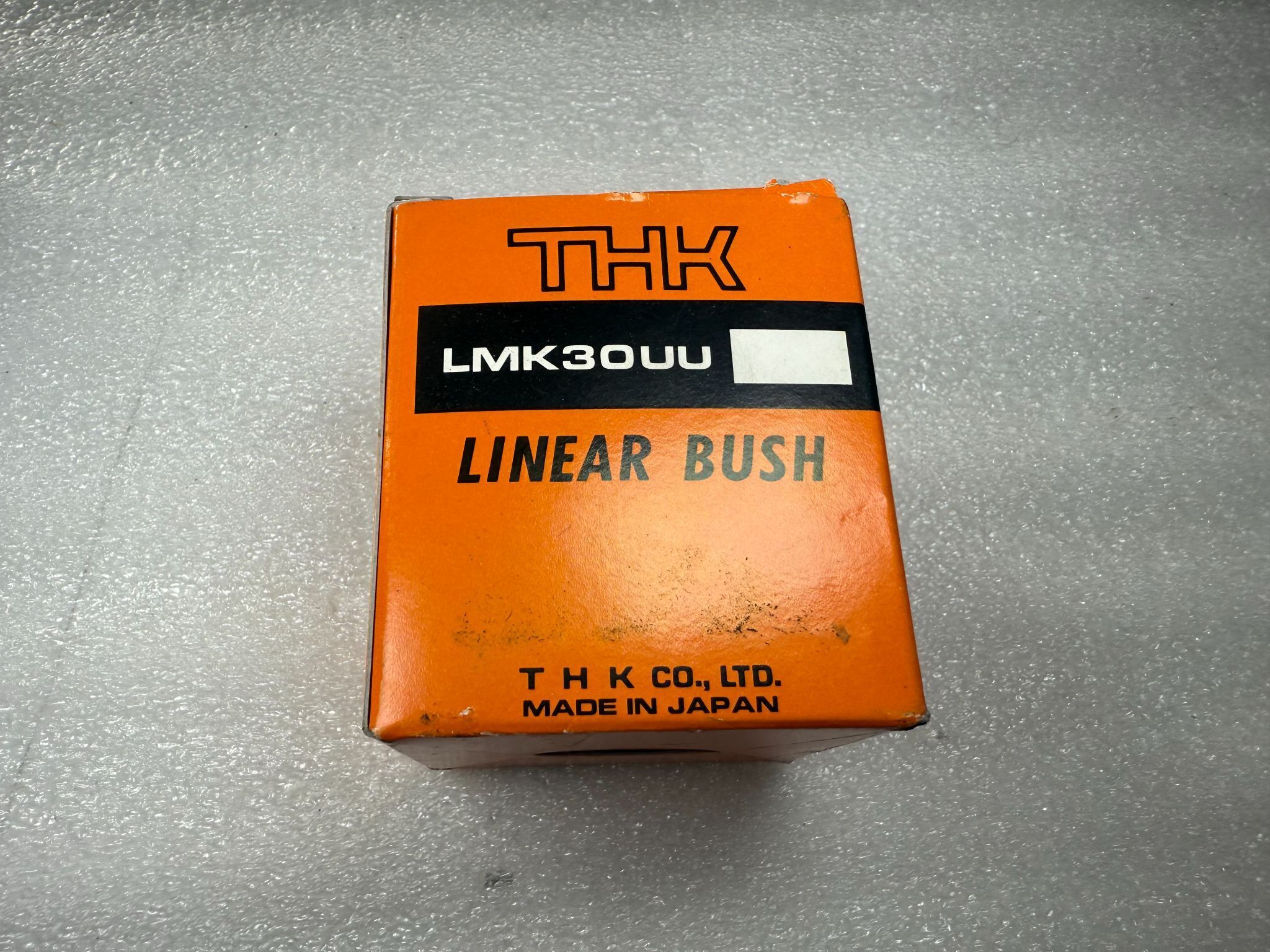 THK LMK25LUU Flanged Linear Bearing 25 mm ID x 40 mm OD NEW 0