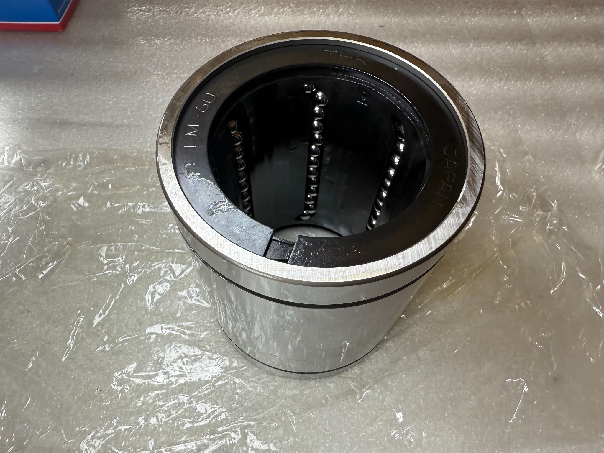 THK LM60 Linear Bushing 60 mm ID x 90 mm OD NEW 1