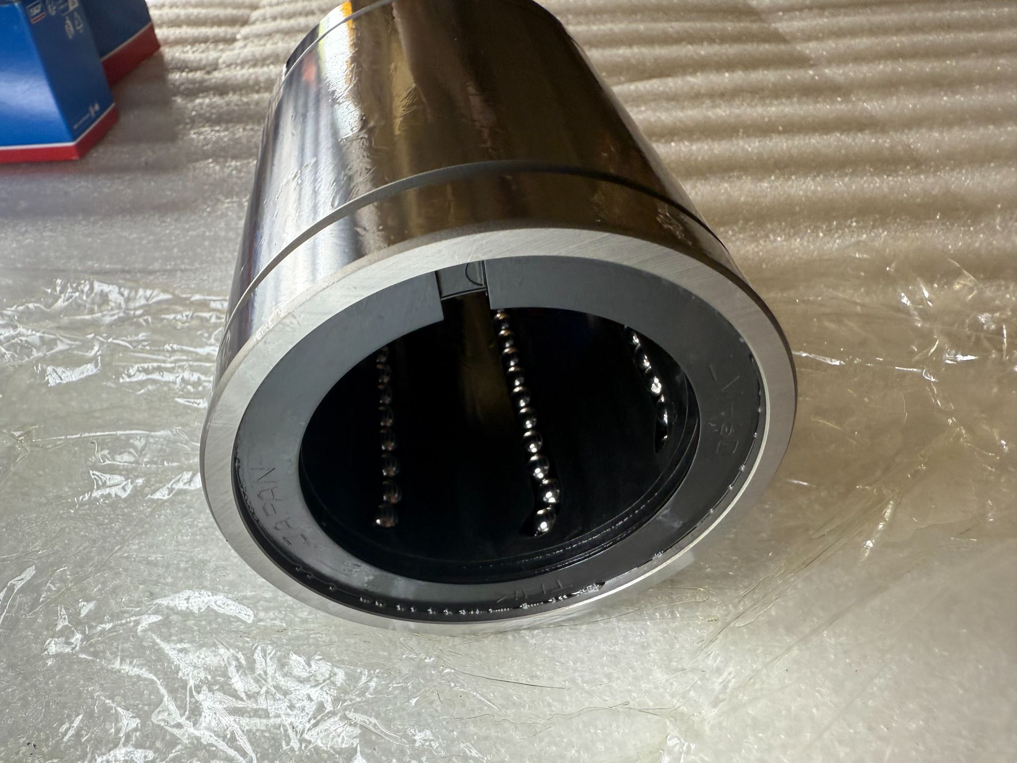 THK LM60 Linear Bushing 60 mm ID x 90 mm OD NEW 2