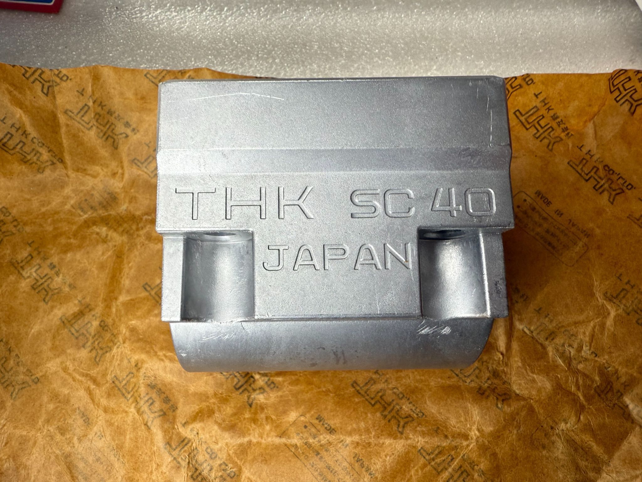 THK SC40UU LM Case Unit Linear Bearing 40 mm ID NEW 3