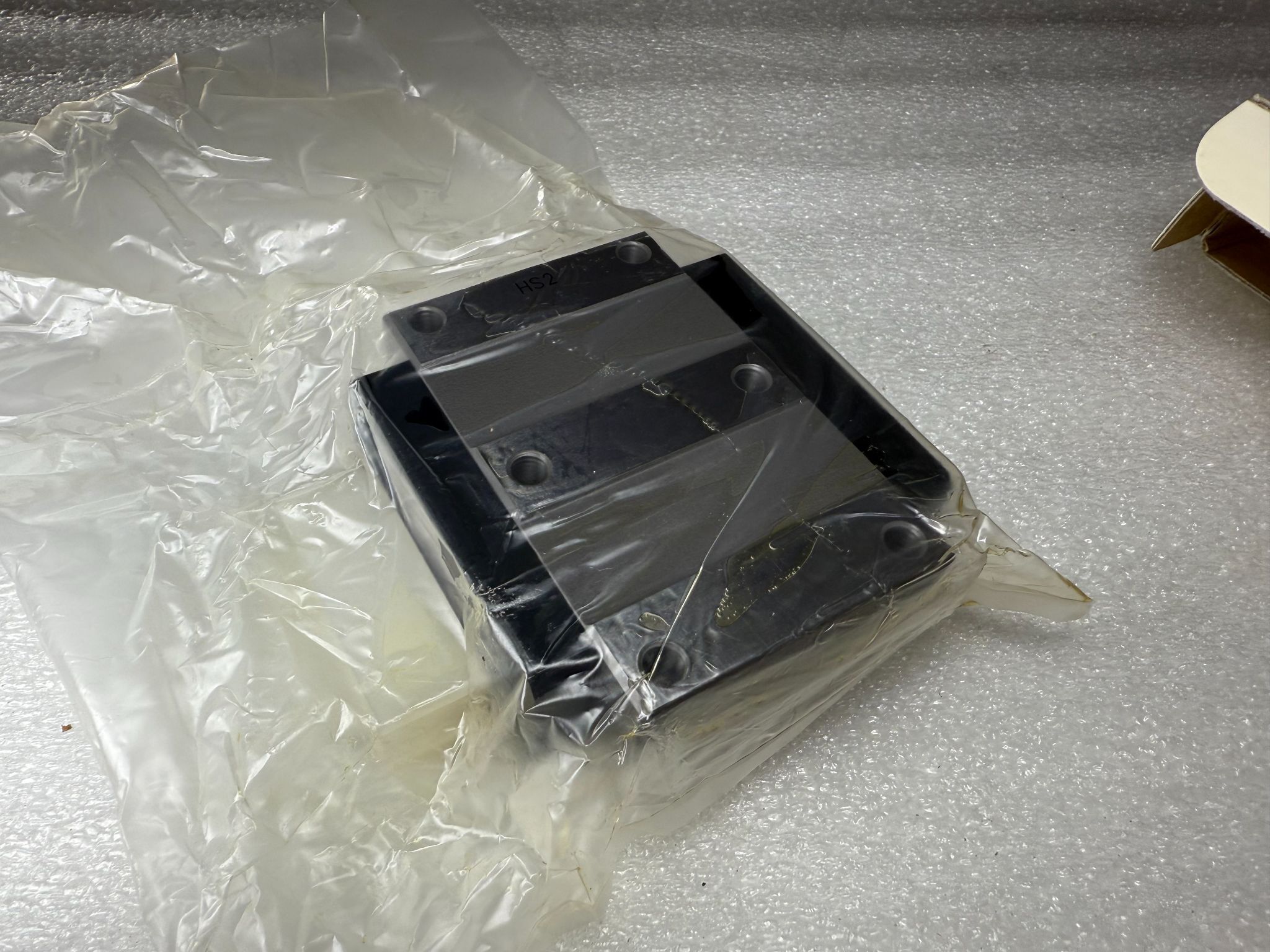 IKO LWFF42C1HS2 Linear Way Guide Block NEW 2