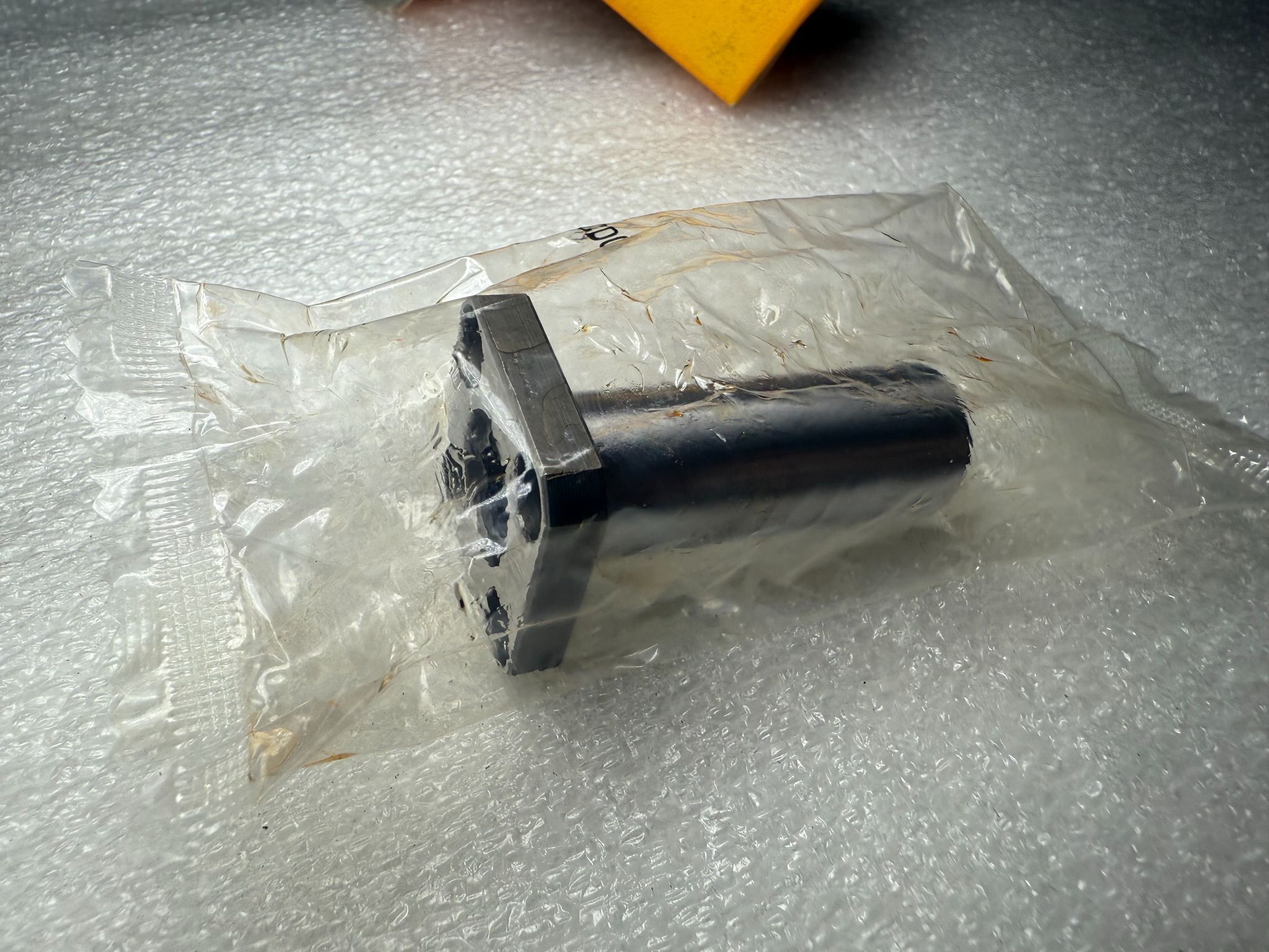 THK LMK8L Flanged Linear Bushing NEW 1